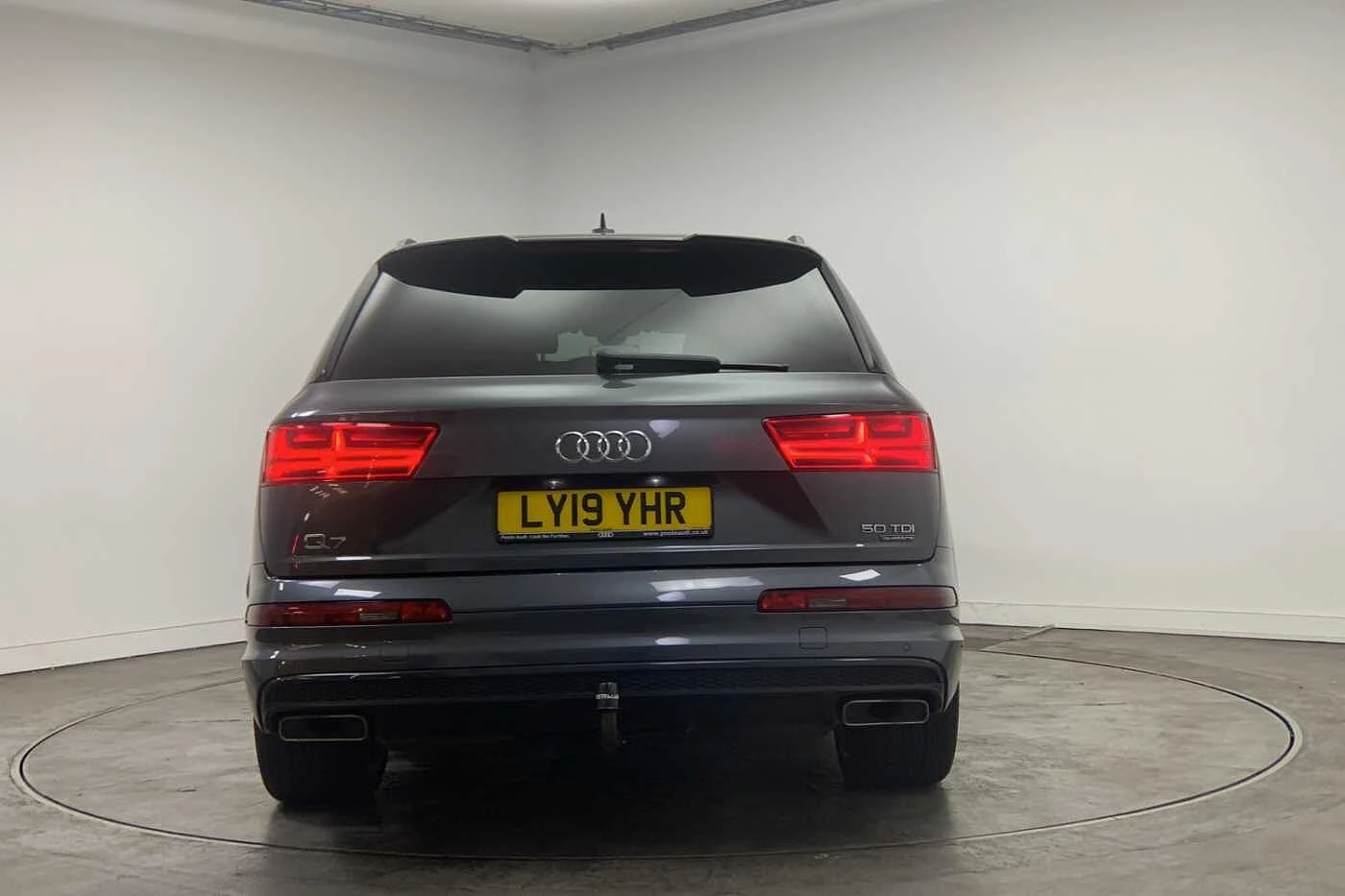 Audi-Q7-image-10