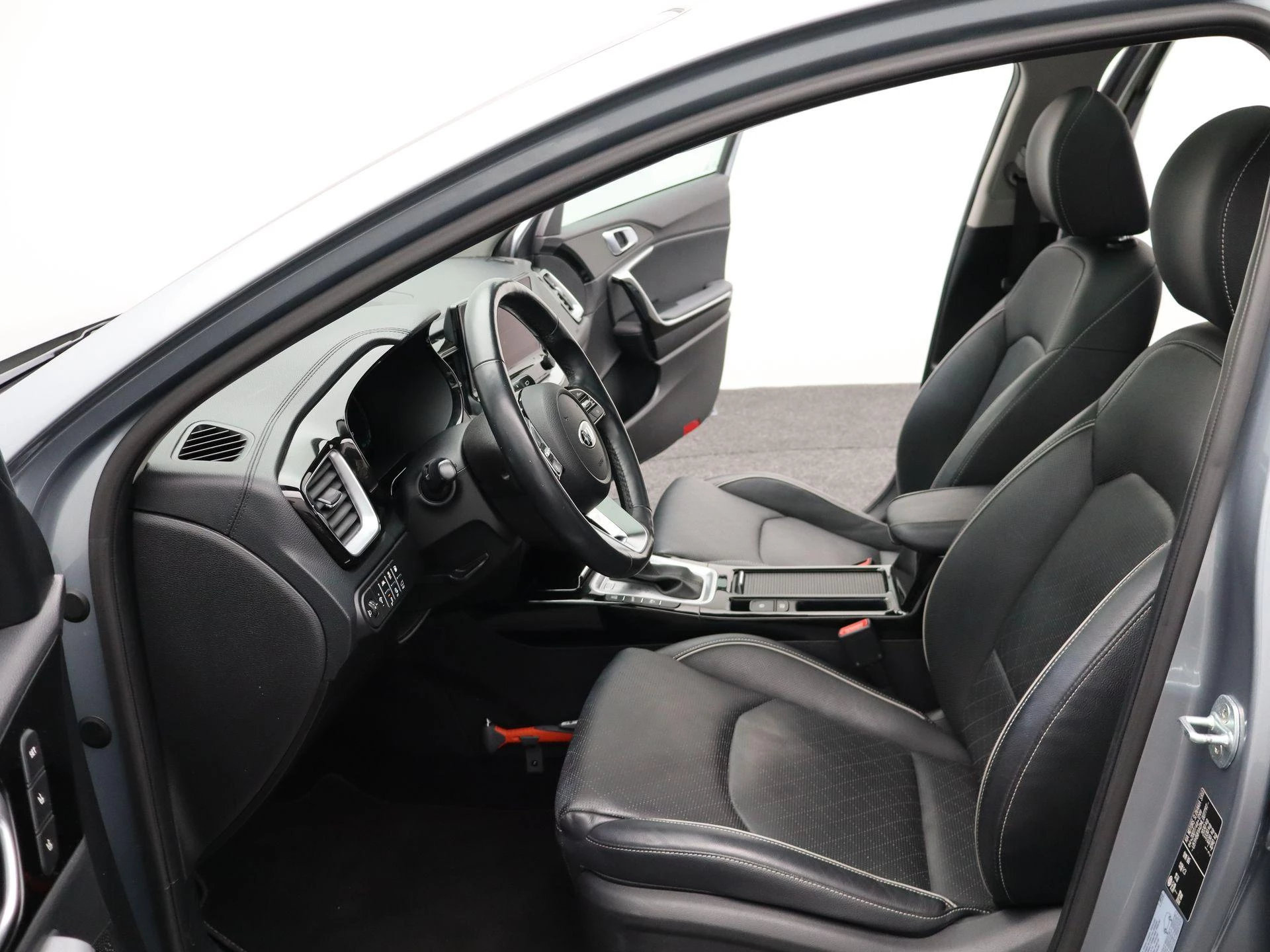 Kia-Ceed Sportswagon-image-12