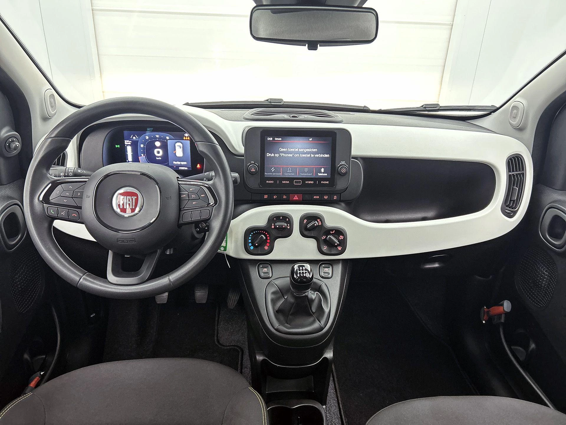 Fiat Panda 1.0 Hybrid Pandina