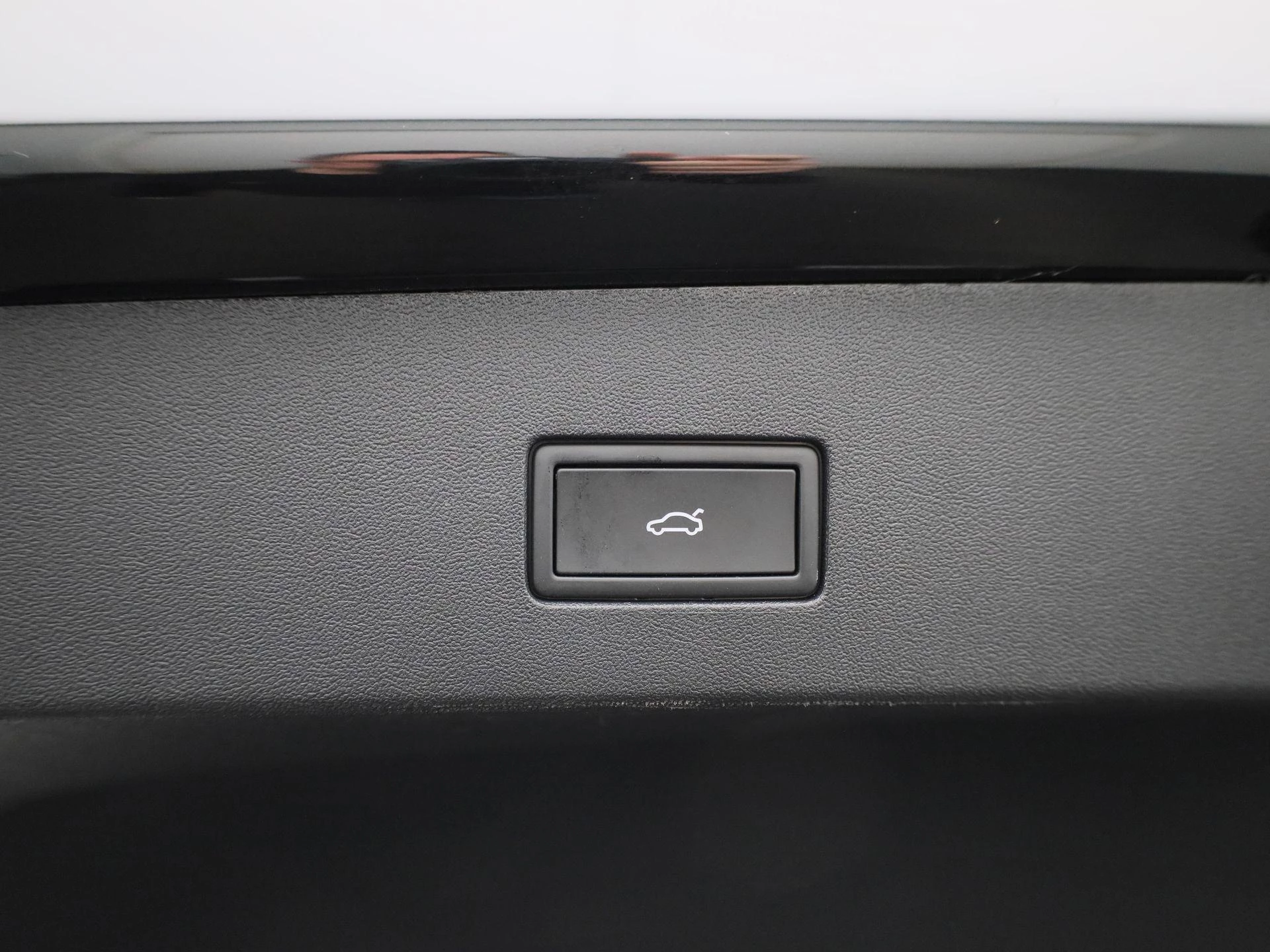 Volkswagen-Tayron-image-11