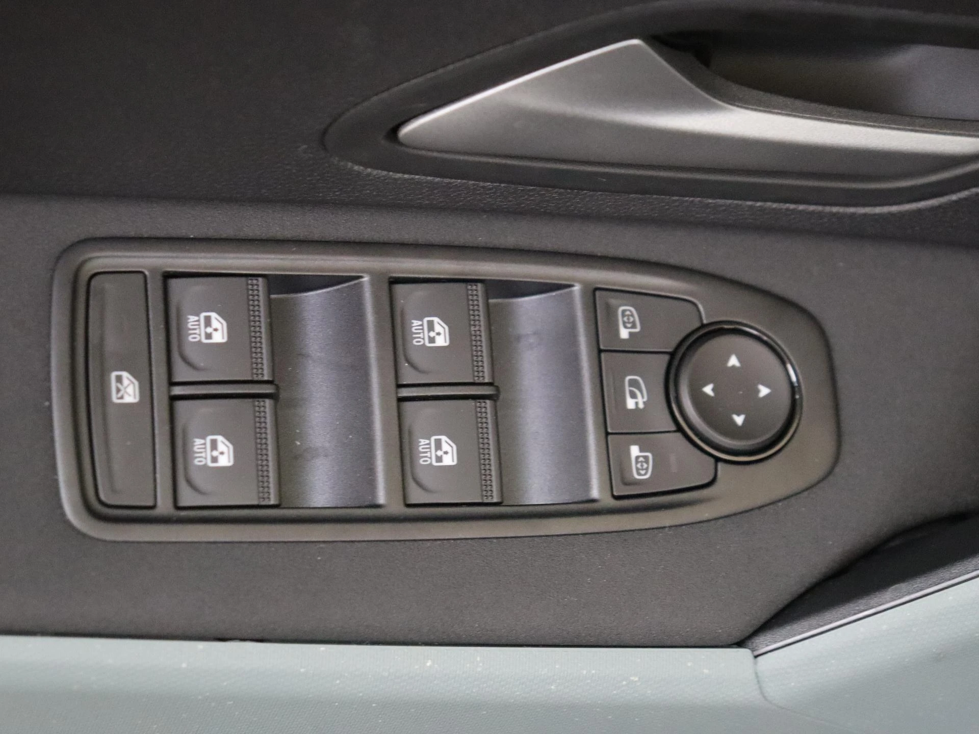 Dacia-Duster-image-23