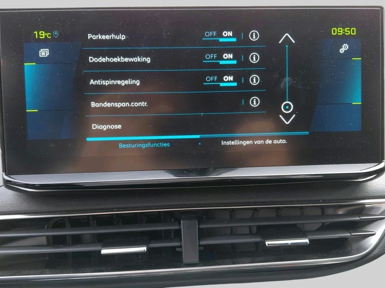 Peugeot-3008-image-13