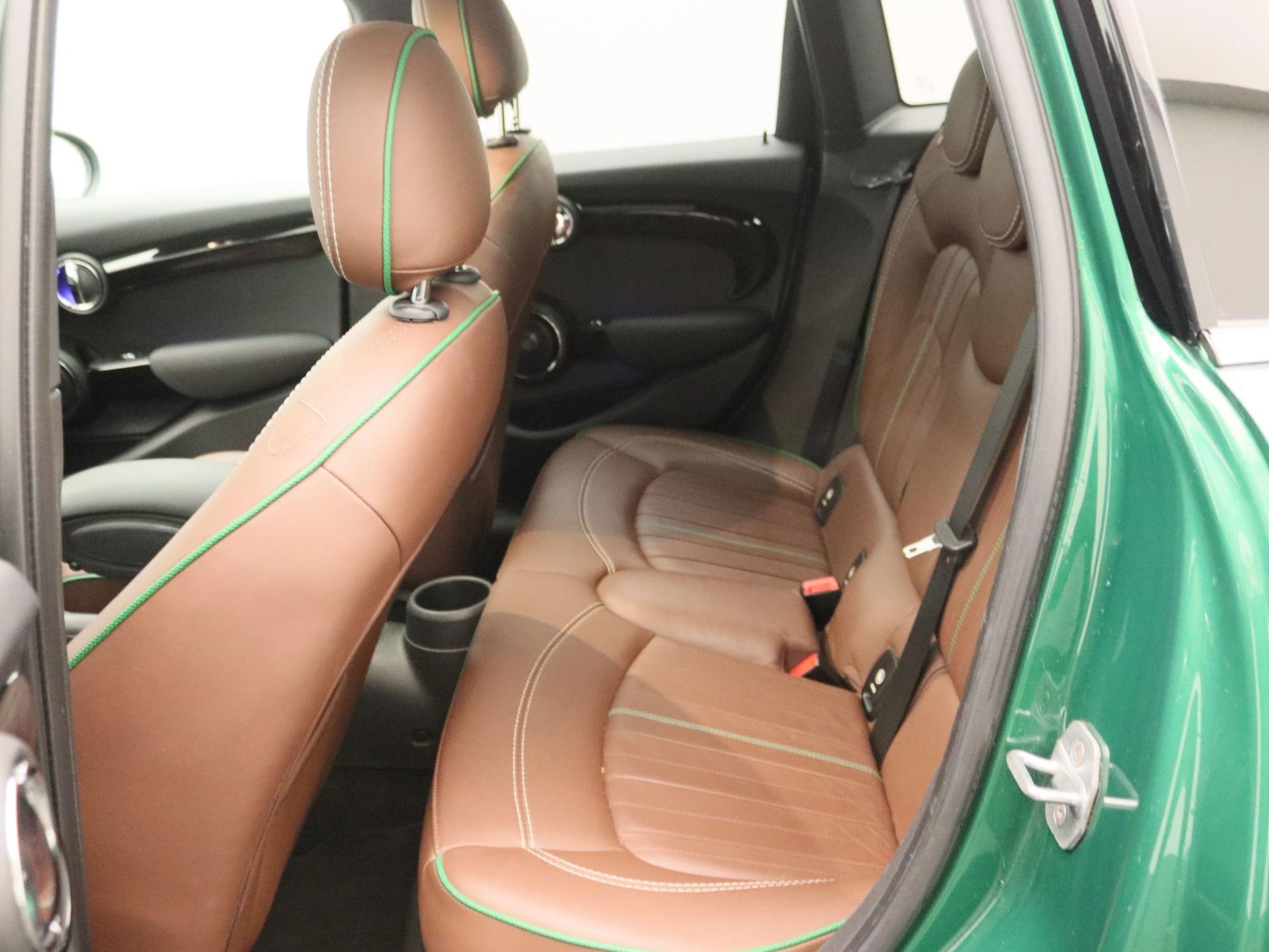 MINI-Cooper-image-10