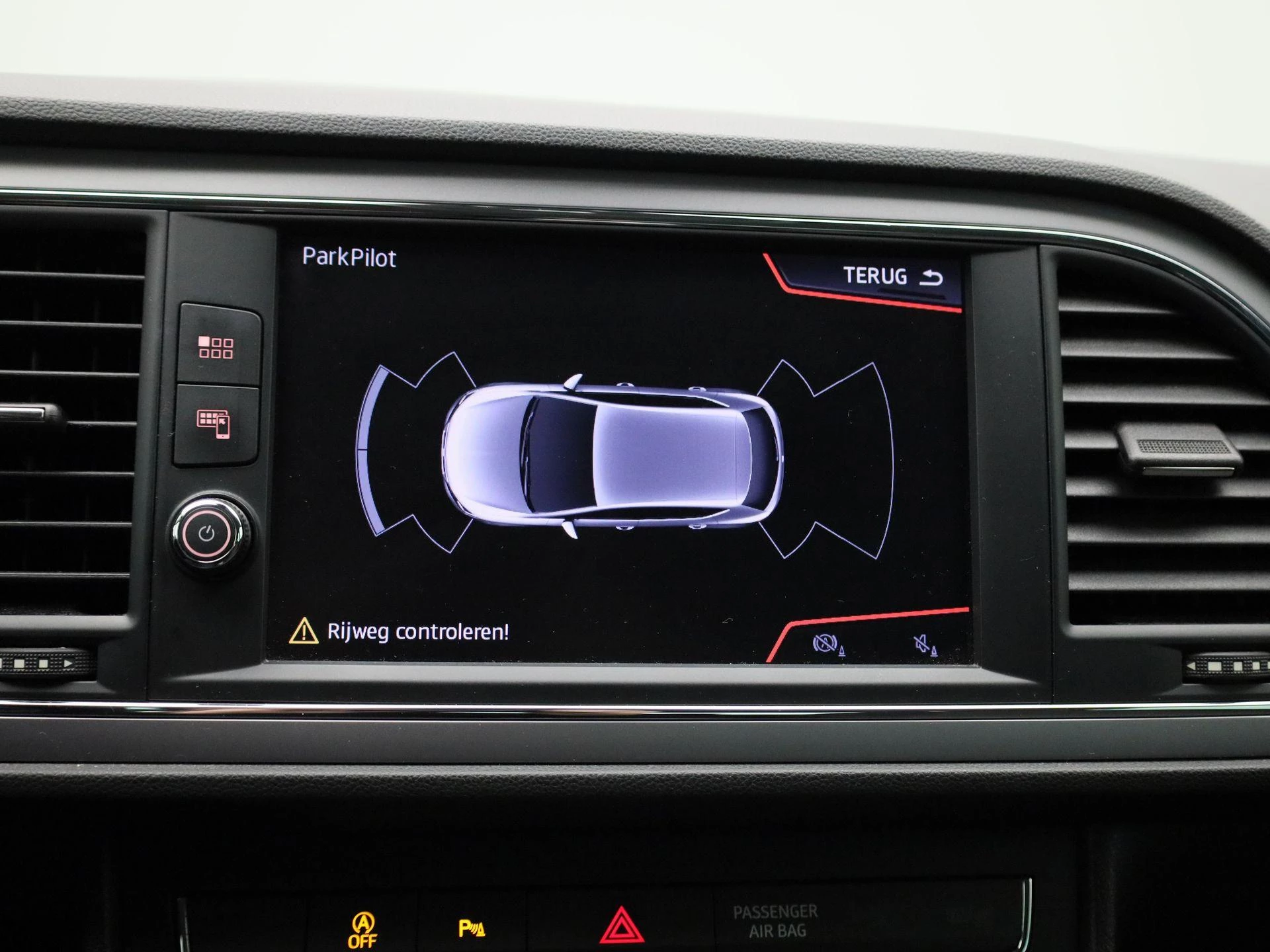 SEAT-Leon-image-25