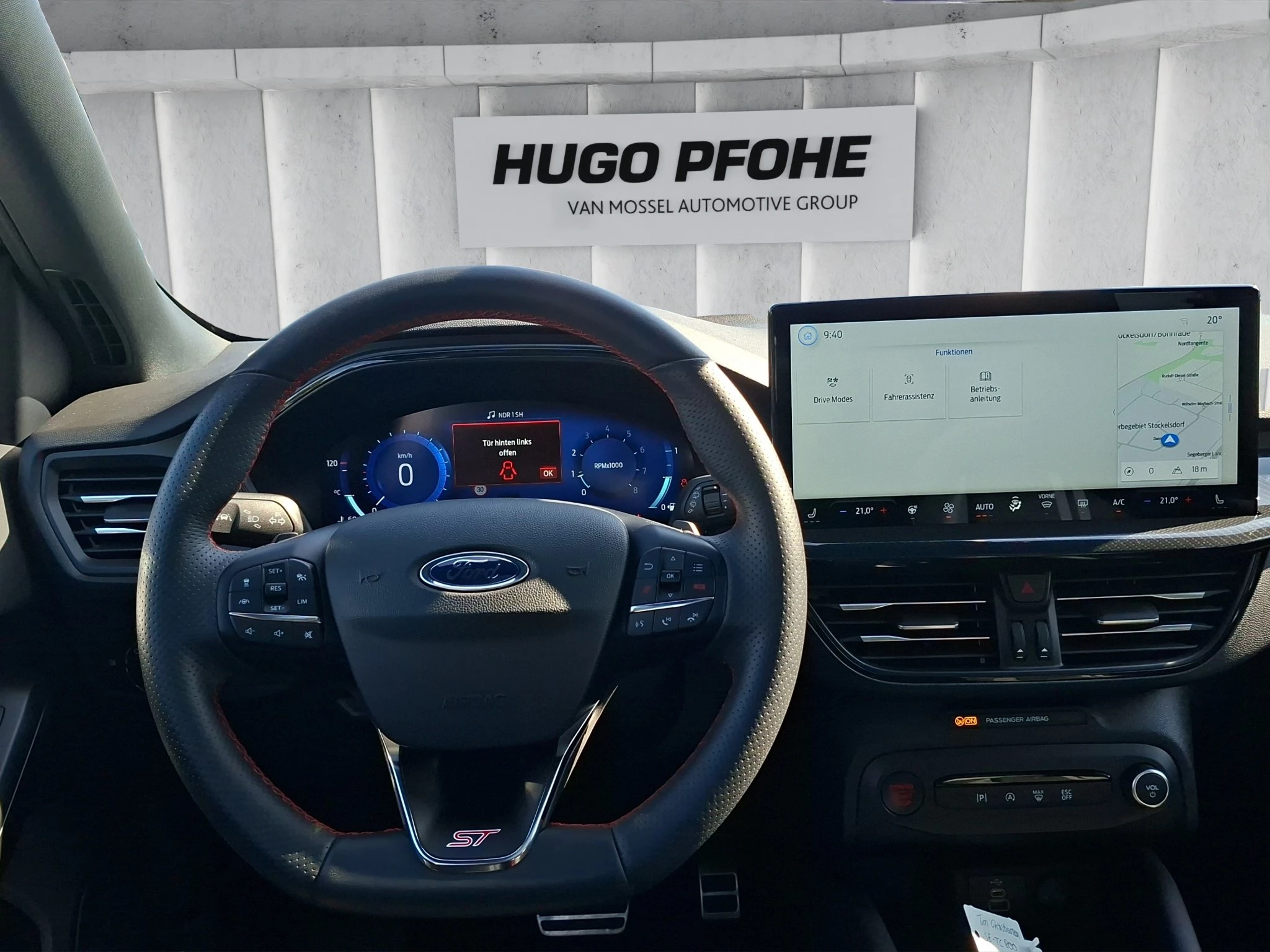 Ford Focus ST X Turnier 2.3 EB Aut. | LED | Pano | ACC | RFK | SHZ | LMF | Navi | B&O