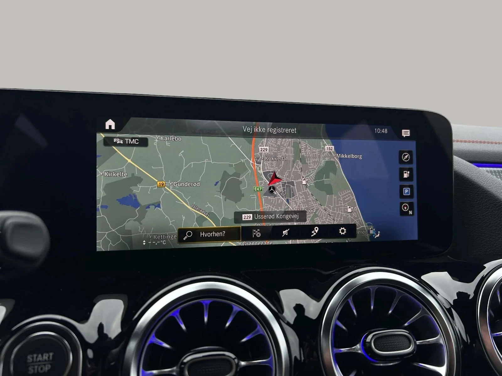 Mercedes-Benz-EQA-image-12