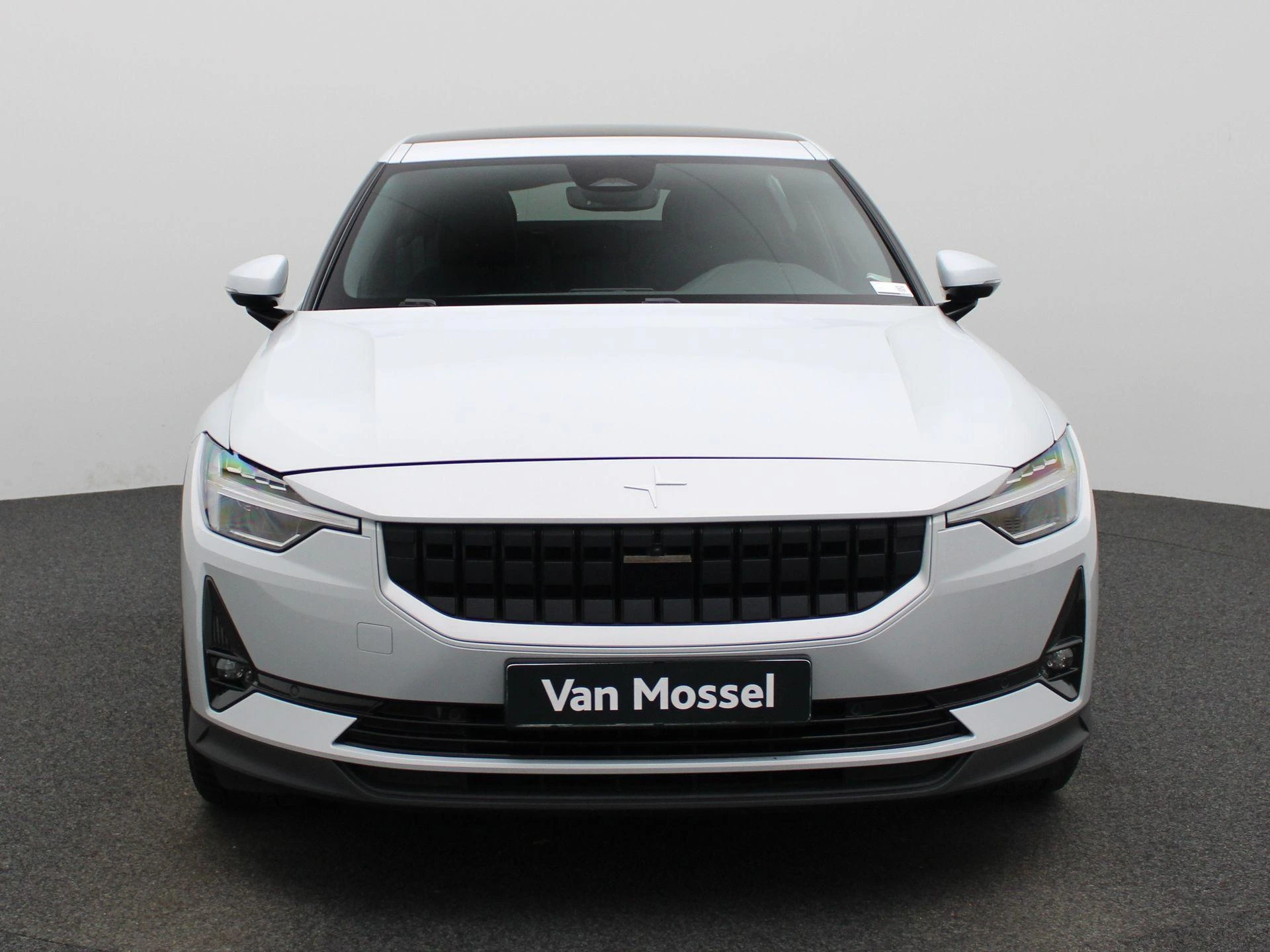 Polestar-2-image-2