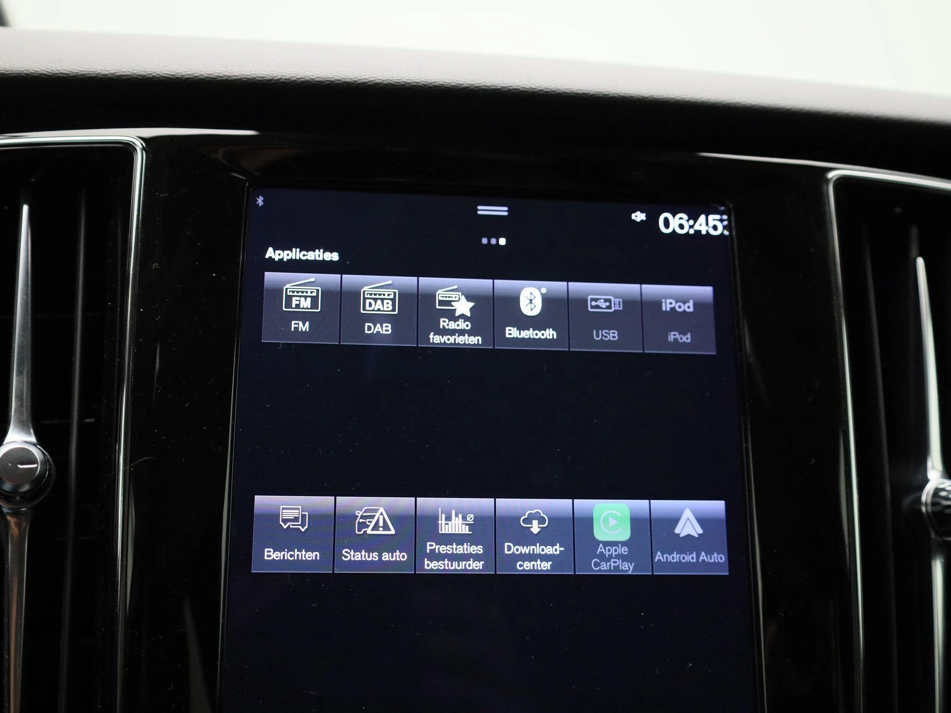 Volvo V60 B3 Geartronic Momentum Pro Camera | Cruise | PDC