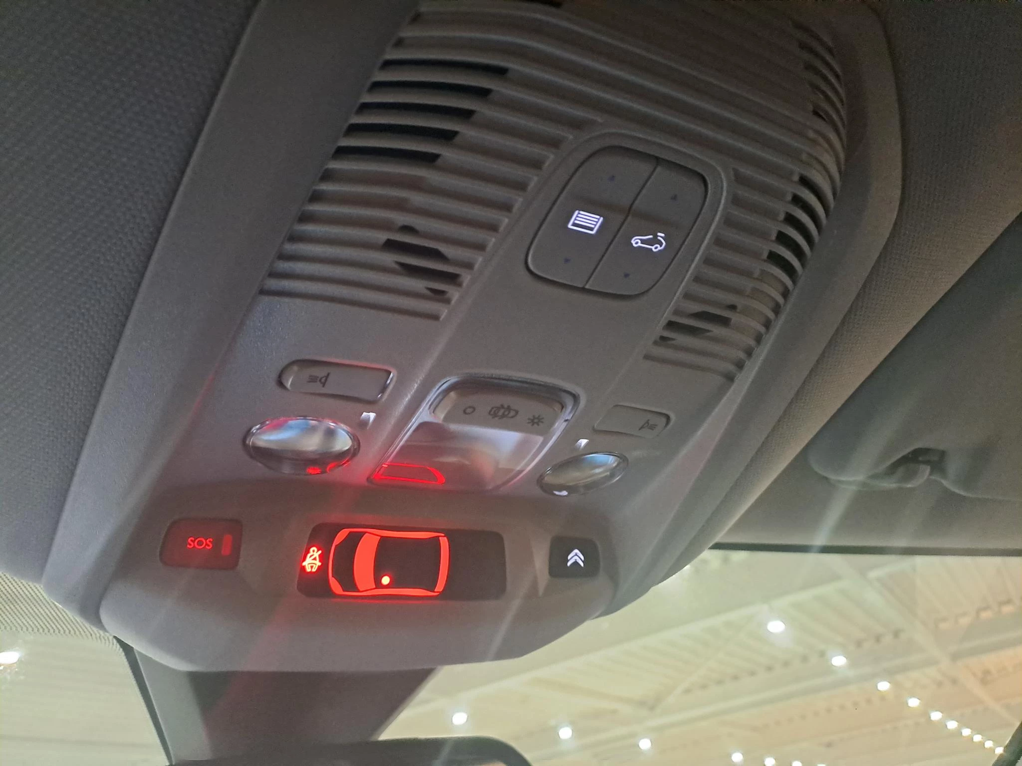 Citroën-C5 Aircross-image-18