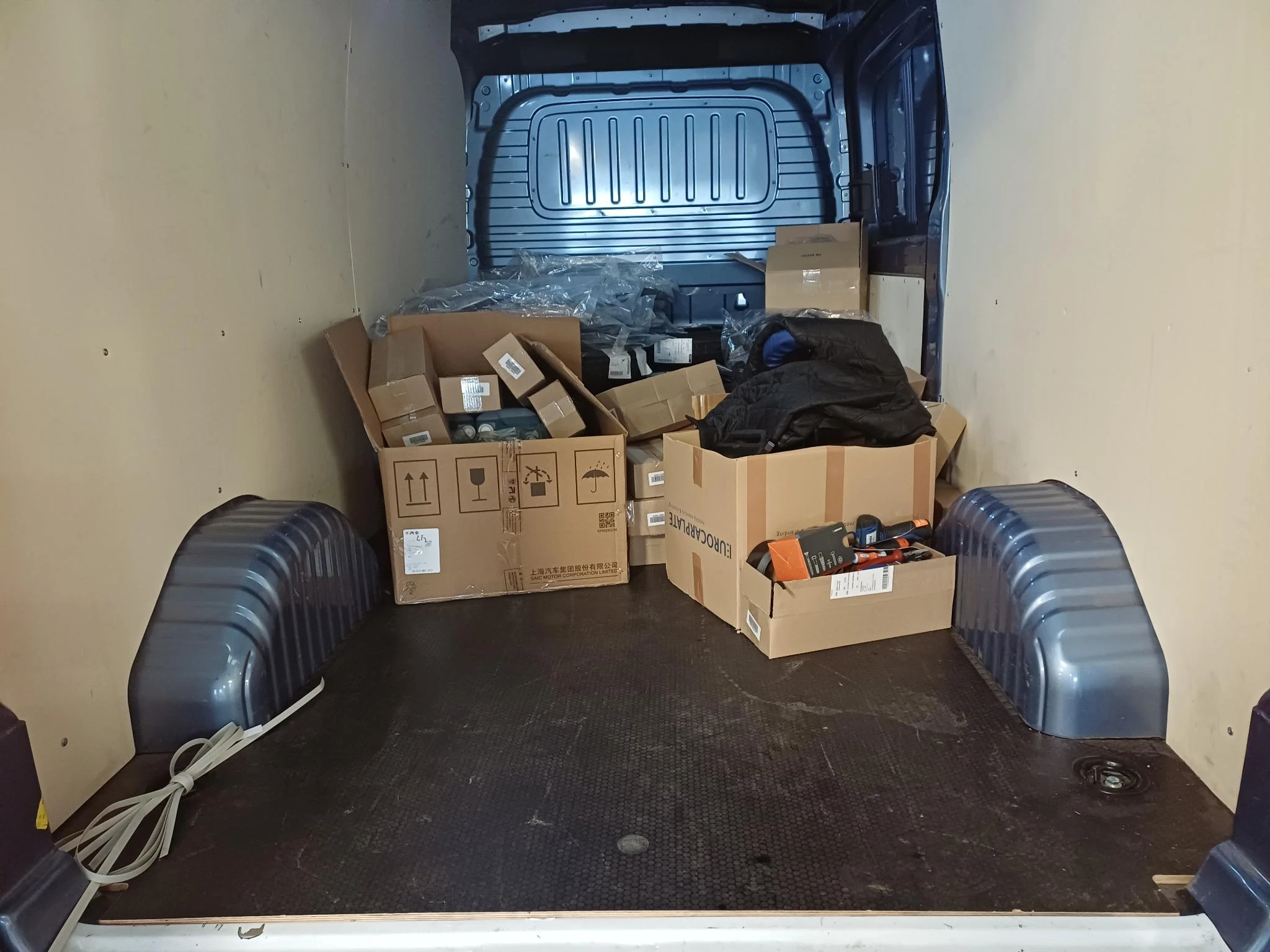 Maxus-Deliver9-image-15