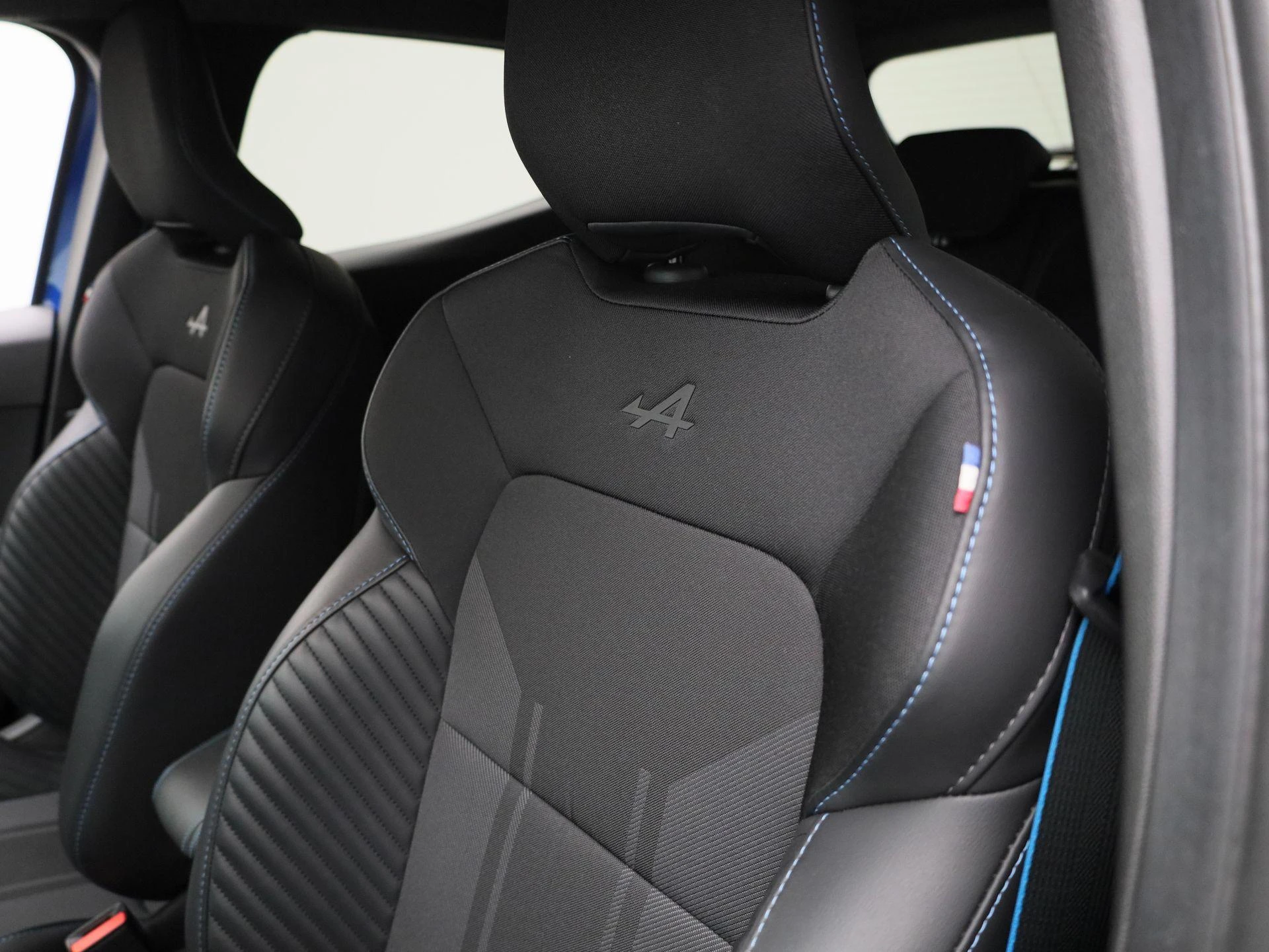 Renault-Clio-image-27