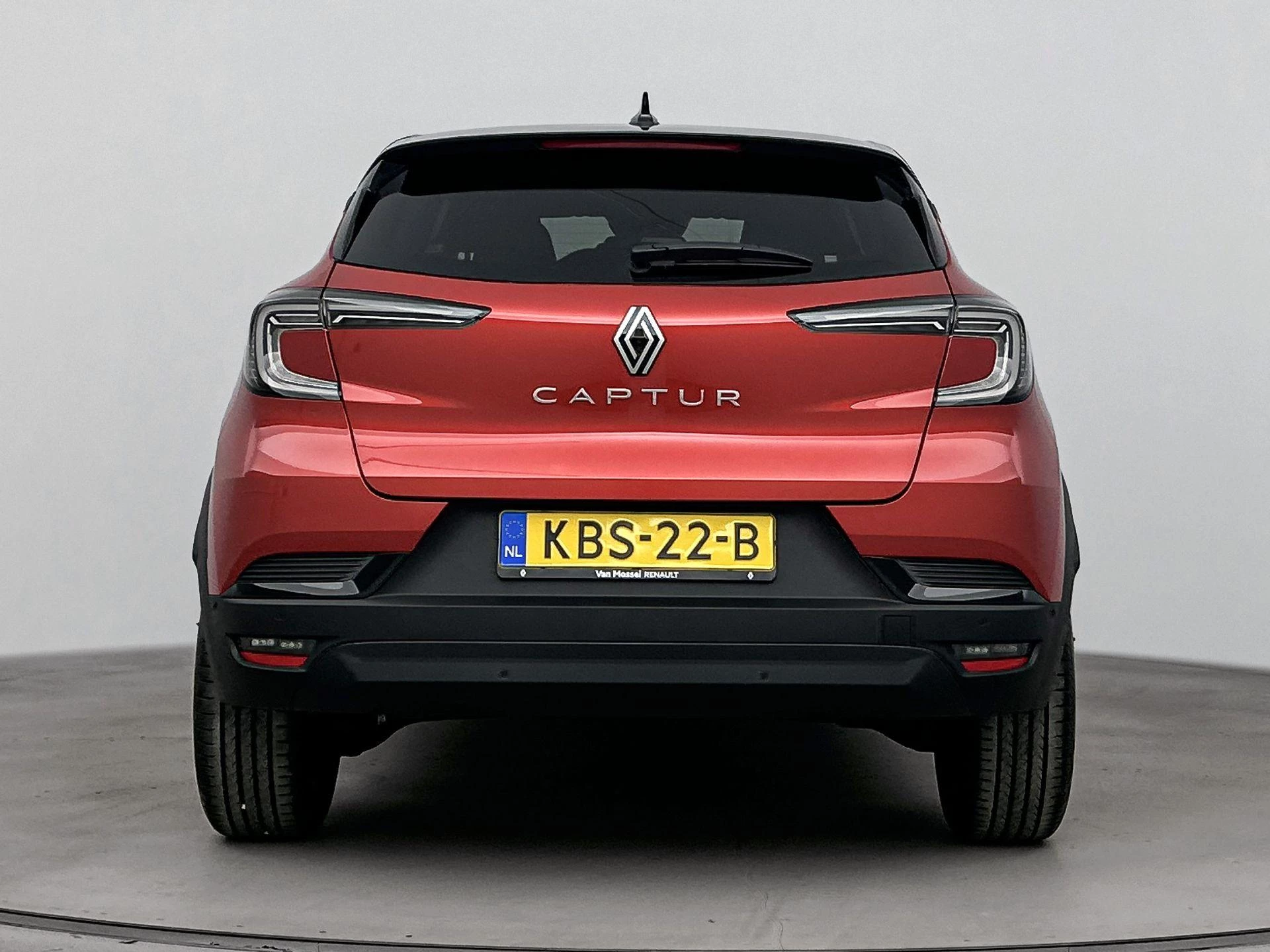Renault-Captur-image-2