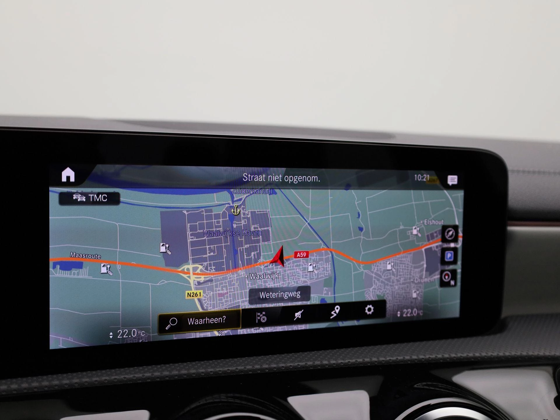 Mercedes-Benz-CLA-image-15