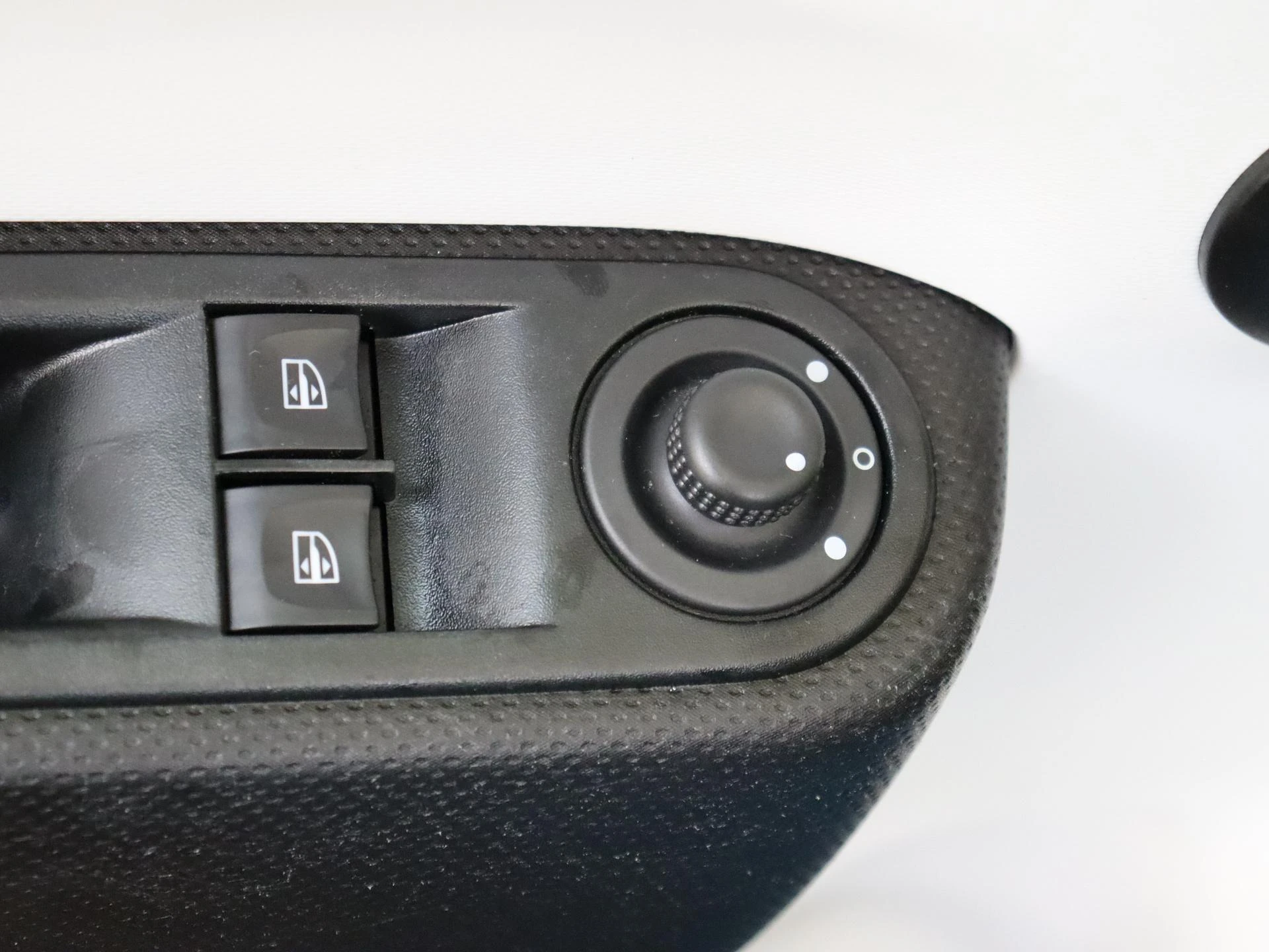 Renault-Twingo-image-21