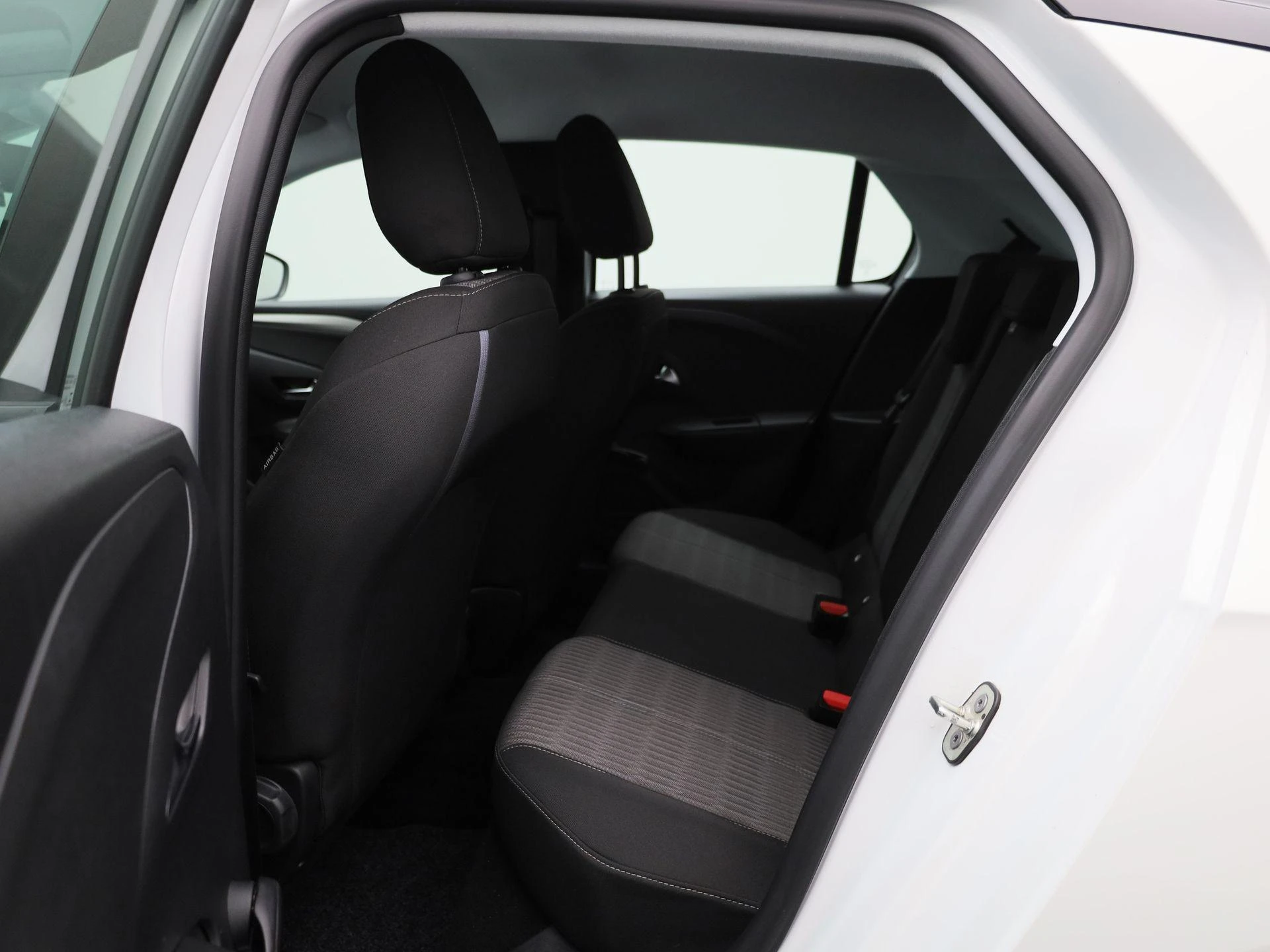 Opel-Corsa-e-image-9