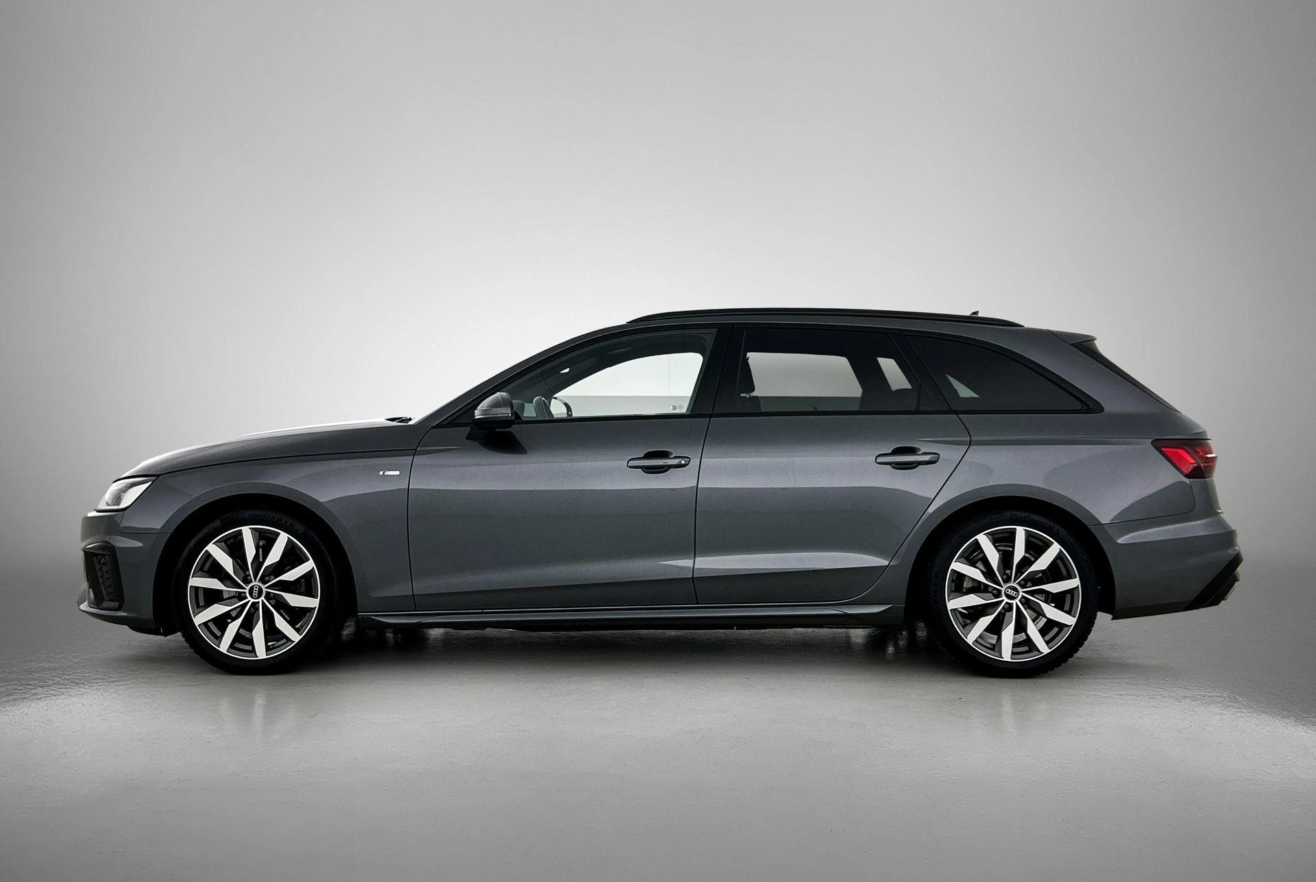 Audi-A4-image-2