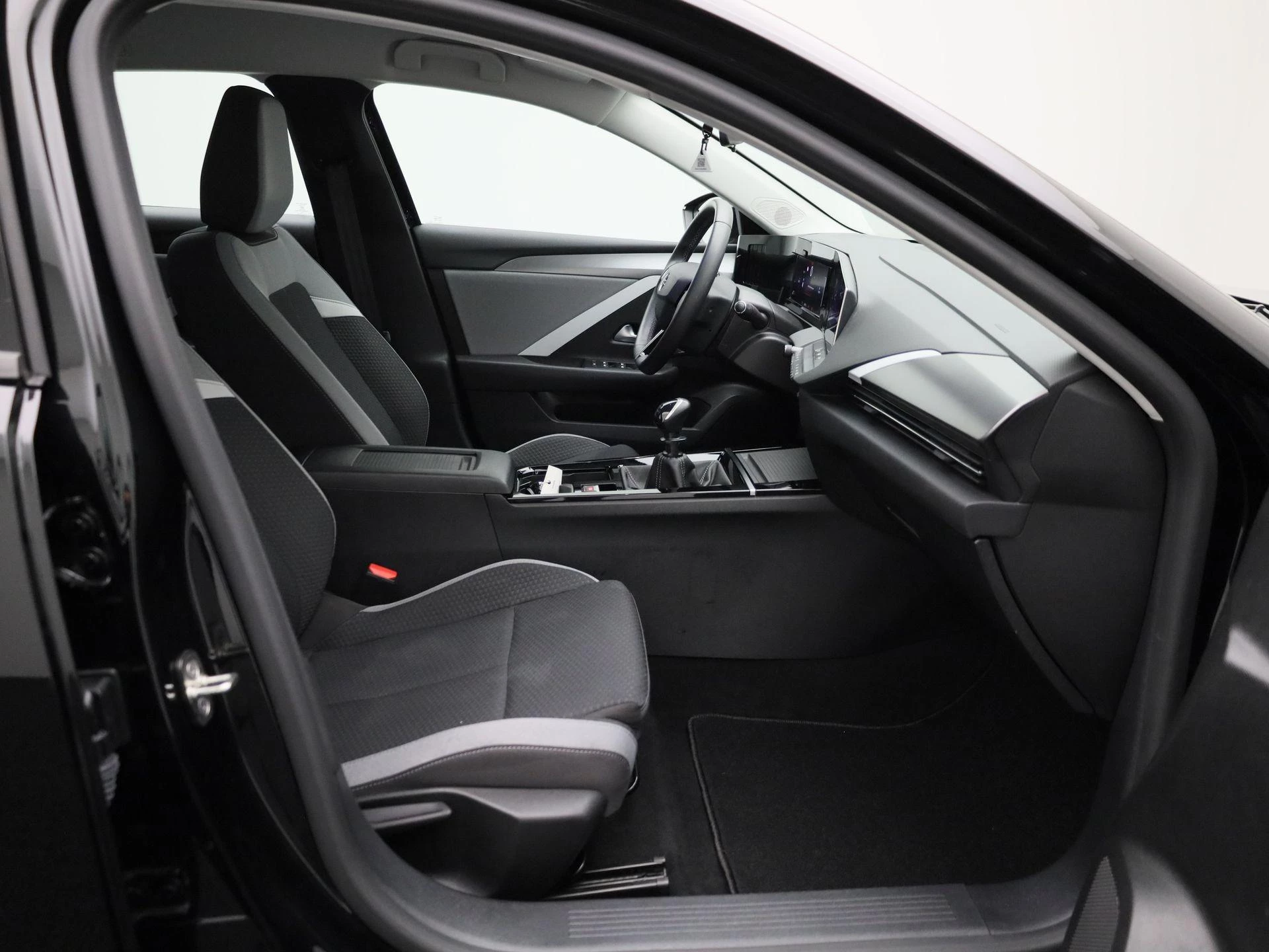 Opel-Astra-image-28