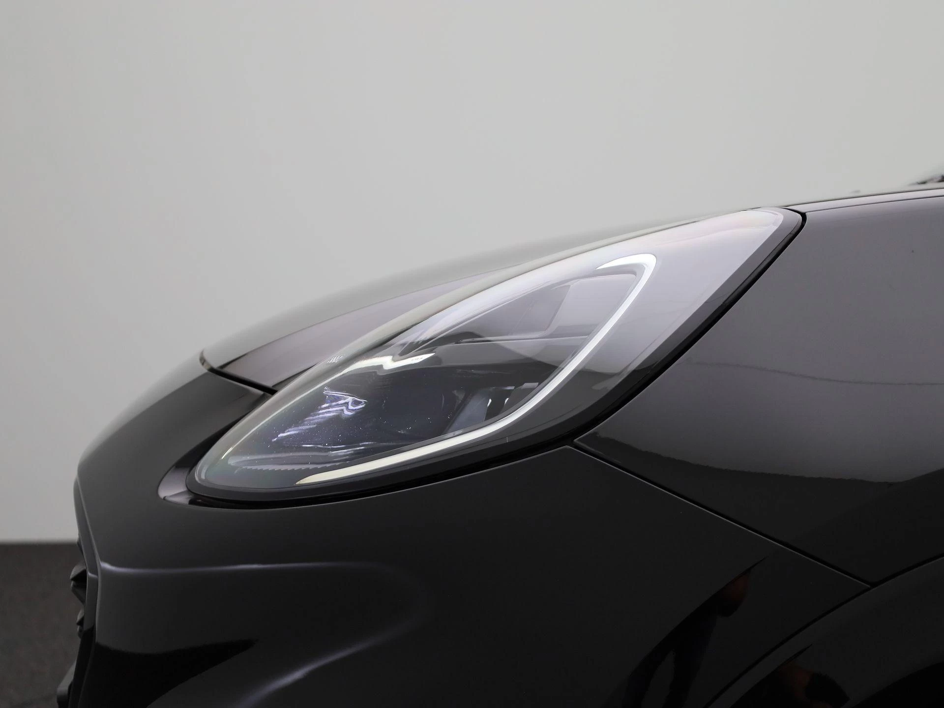 Ford Puma 1.0 EcoBoost Hybrid ST-Line X