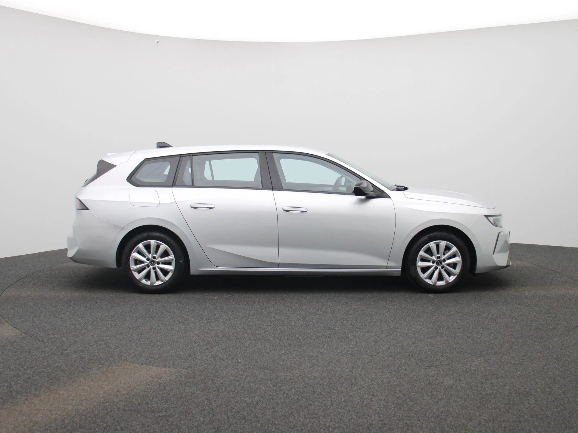 Opel-Astra-image-5