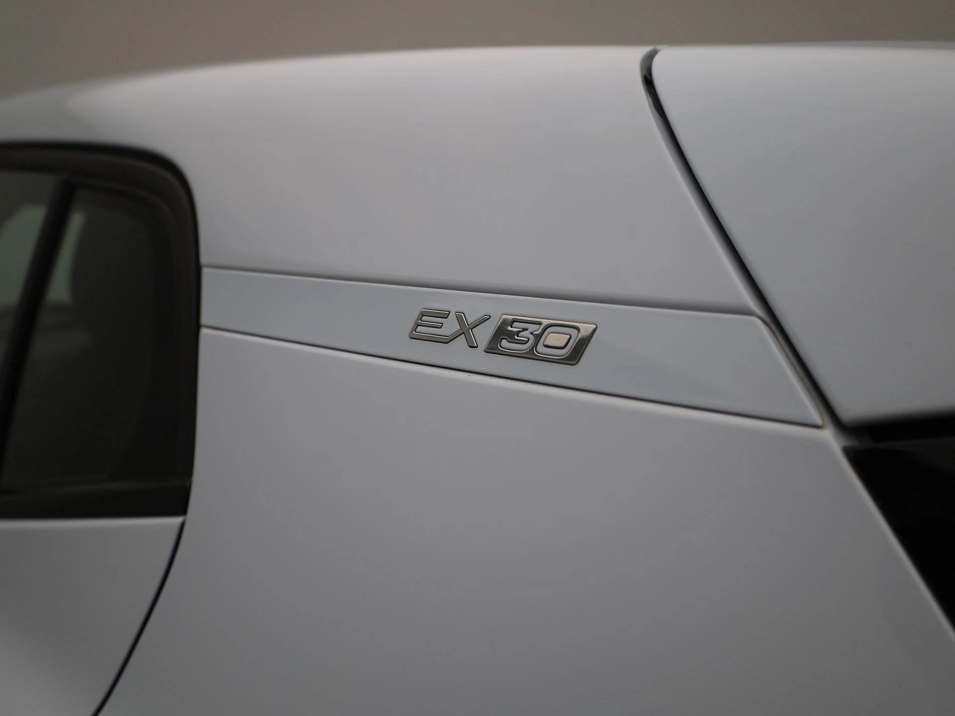 Volvo-EX30-image-28