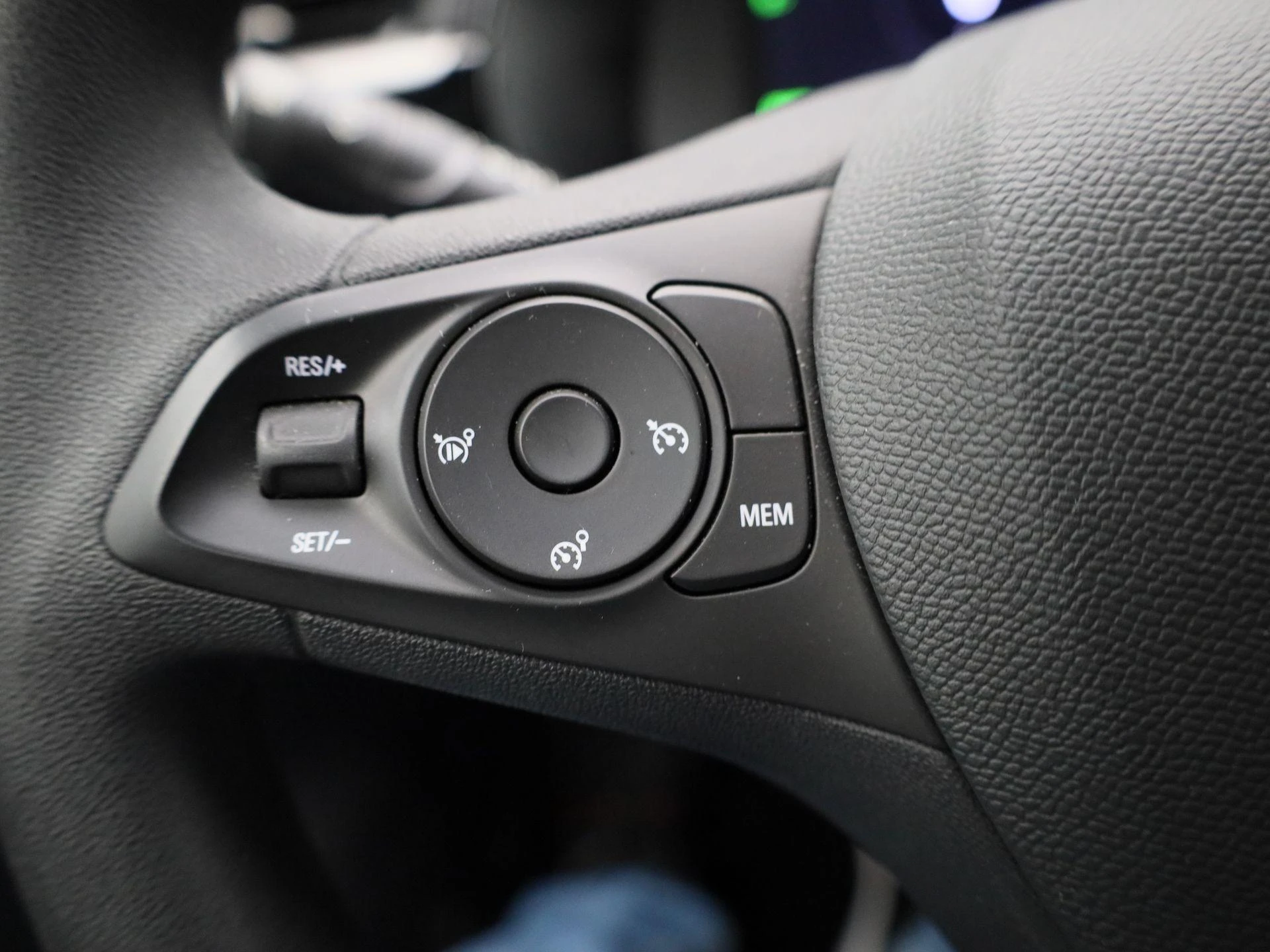 Opel-Corsa-e-image-19