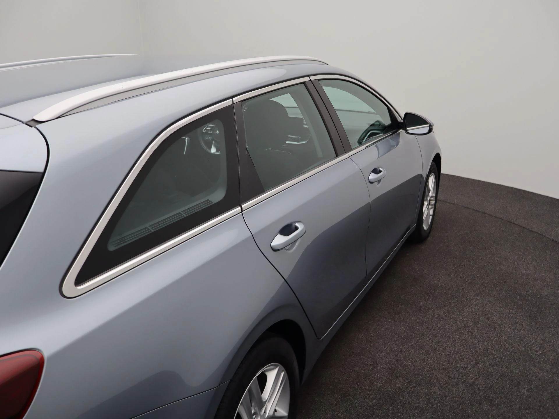 Kia-Ceed Sportswagon-image-35