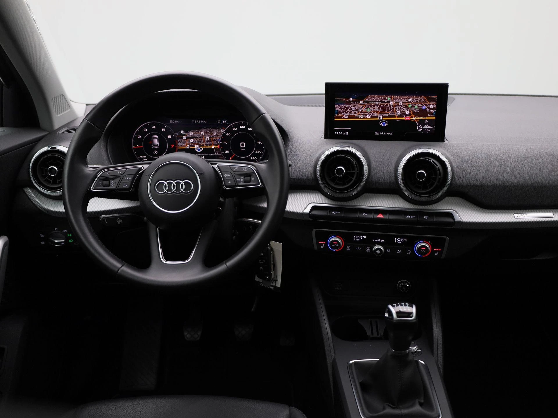 Audi-Q2-image-2
