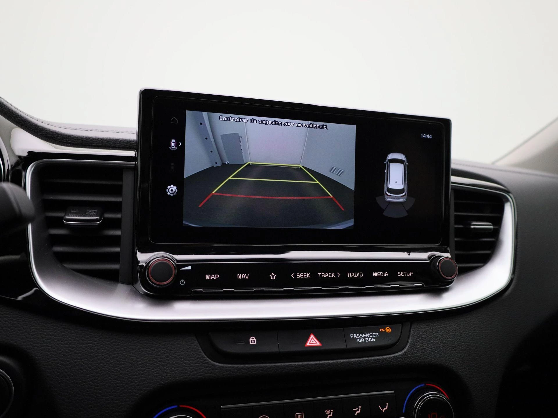 Kia-Ceed Sportswagon-image-17