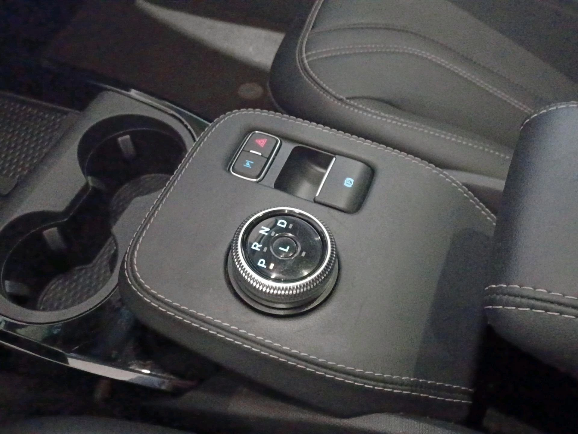 Ford Mustang Mach-E 99kWh 216kW Extended Range RWD