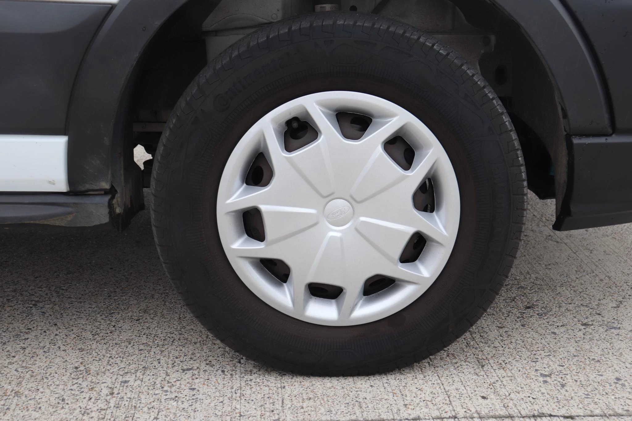 Ford-Transit-image-8
