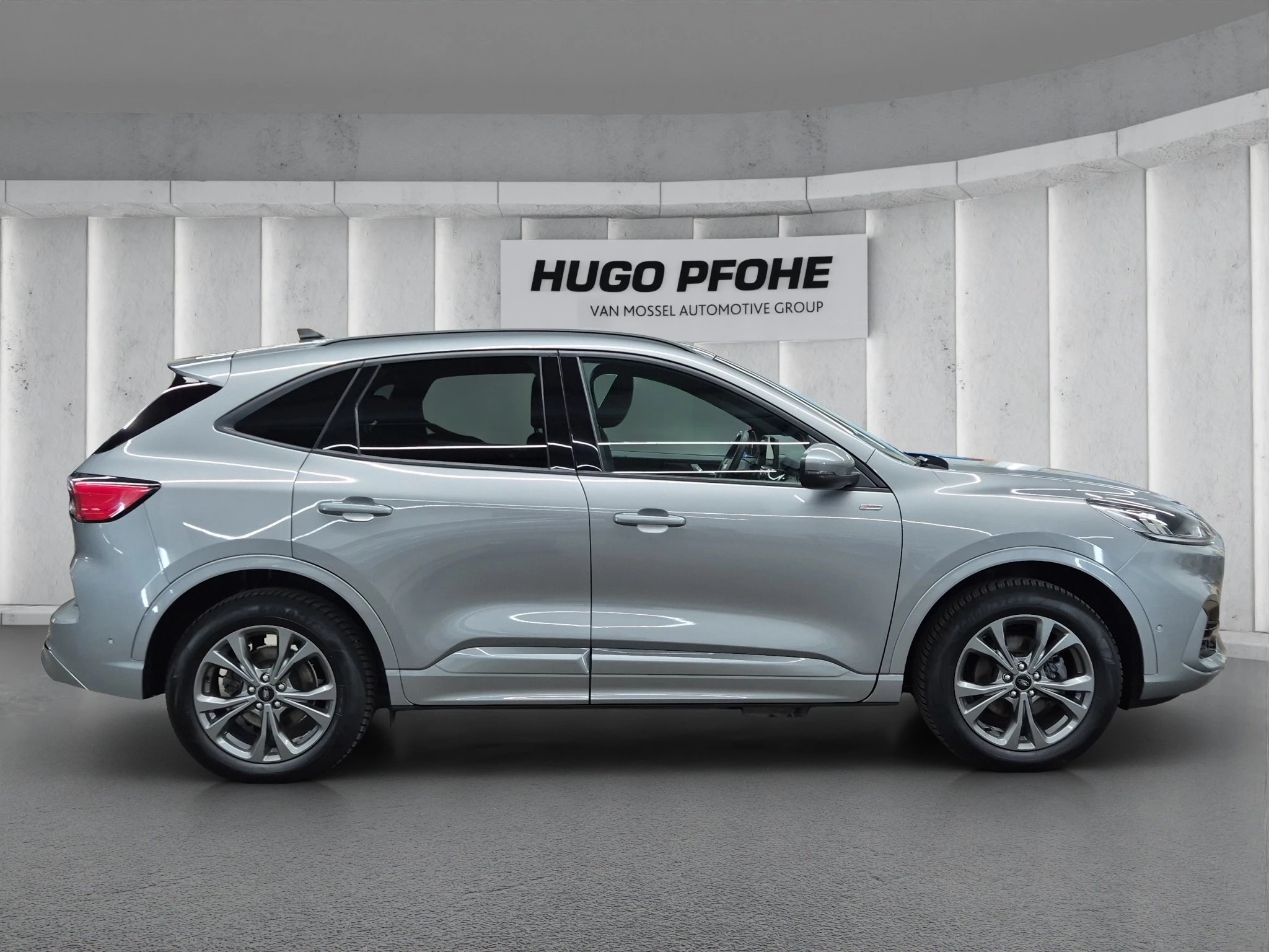 Ford Kuga 2.5 Duratec Plug-in-Hybrid PHEV ST-Line