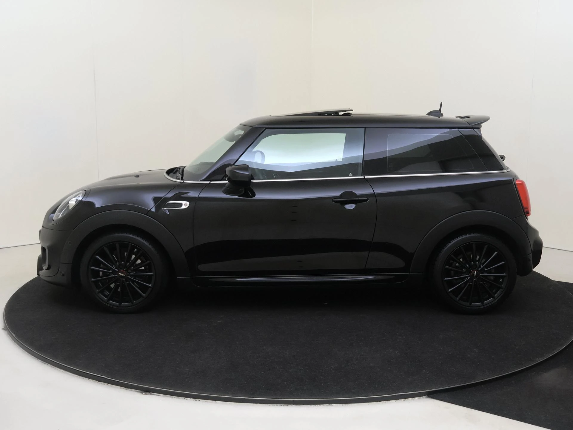 MINI-3-deurs-image-7