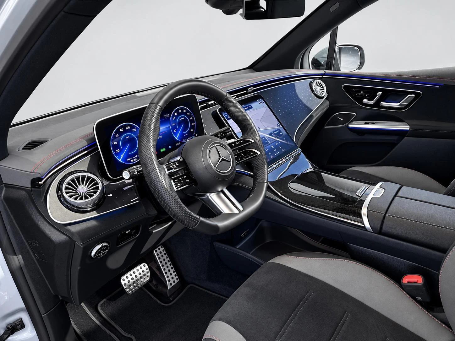 Mercedes-Benz-EQE-image-9