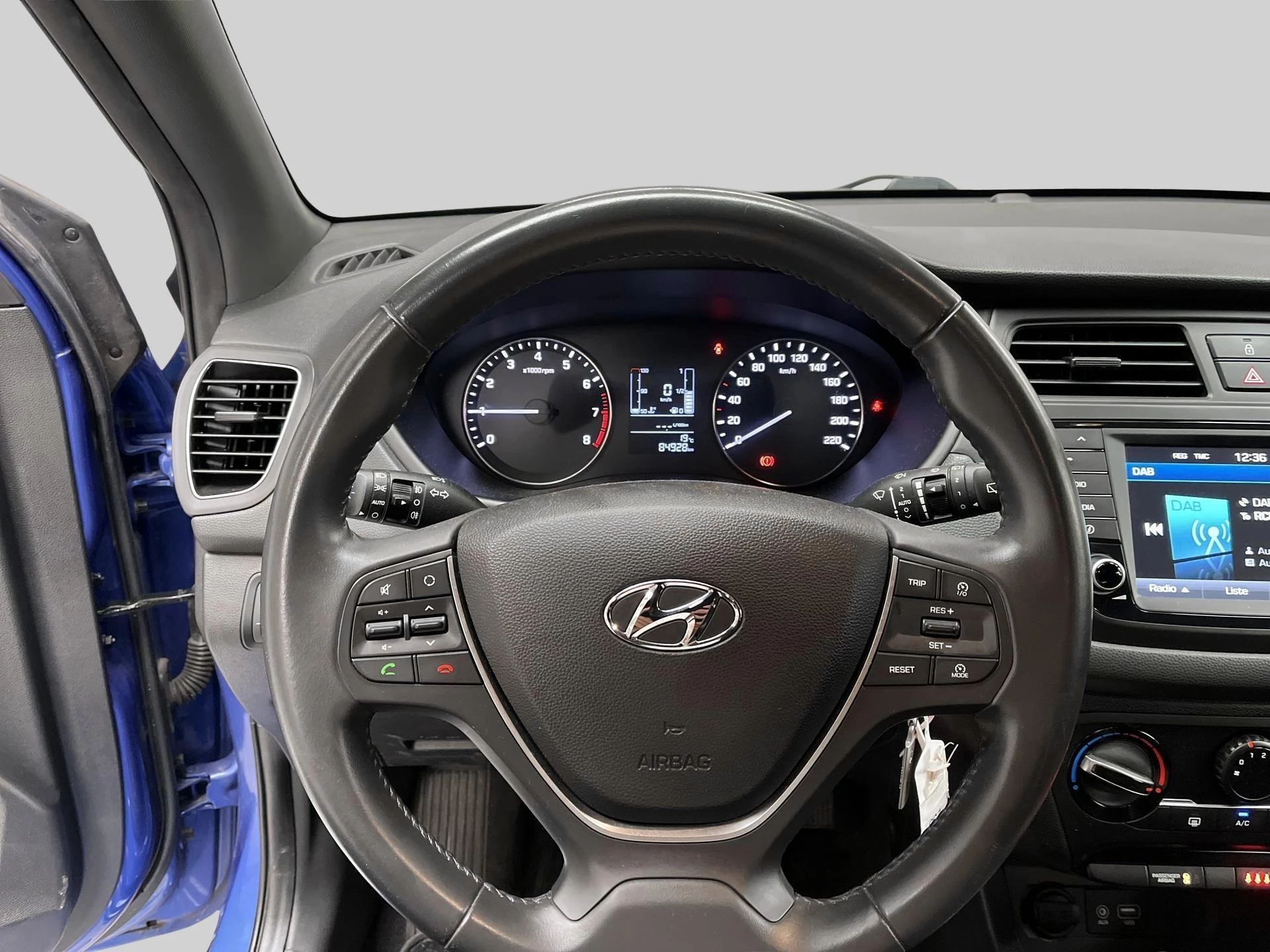 Hyundai-i20-image-9