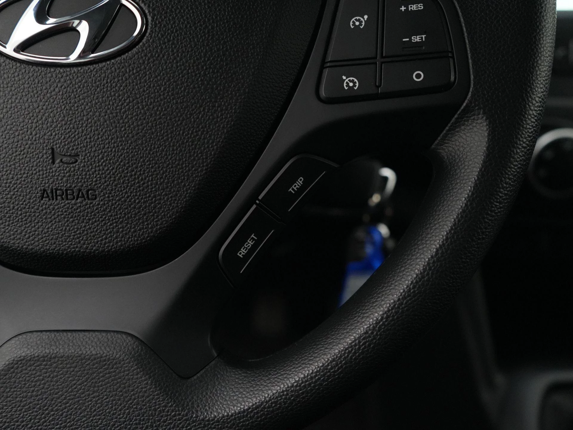 Hyundai-i10-image-16