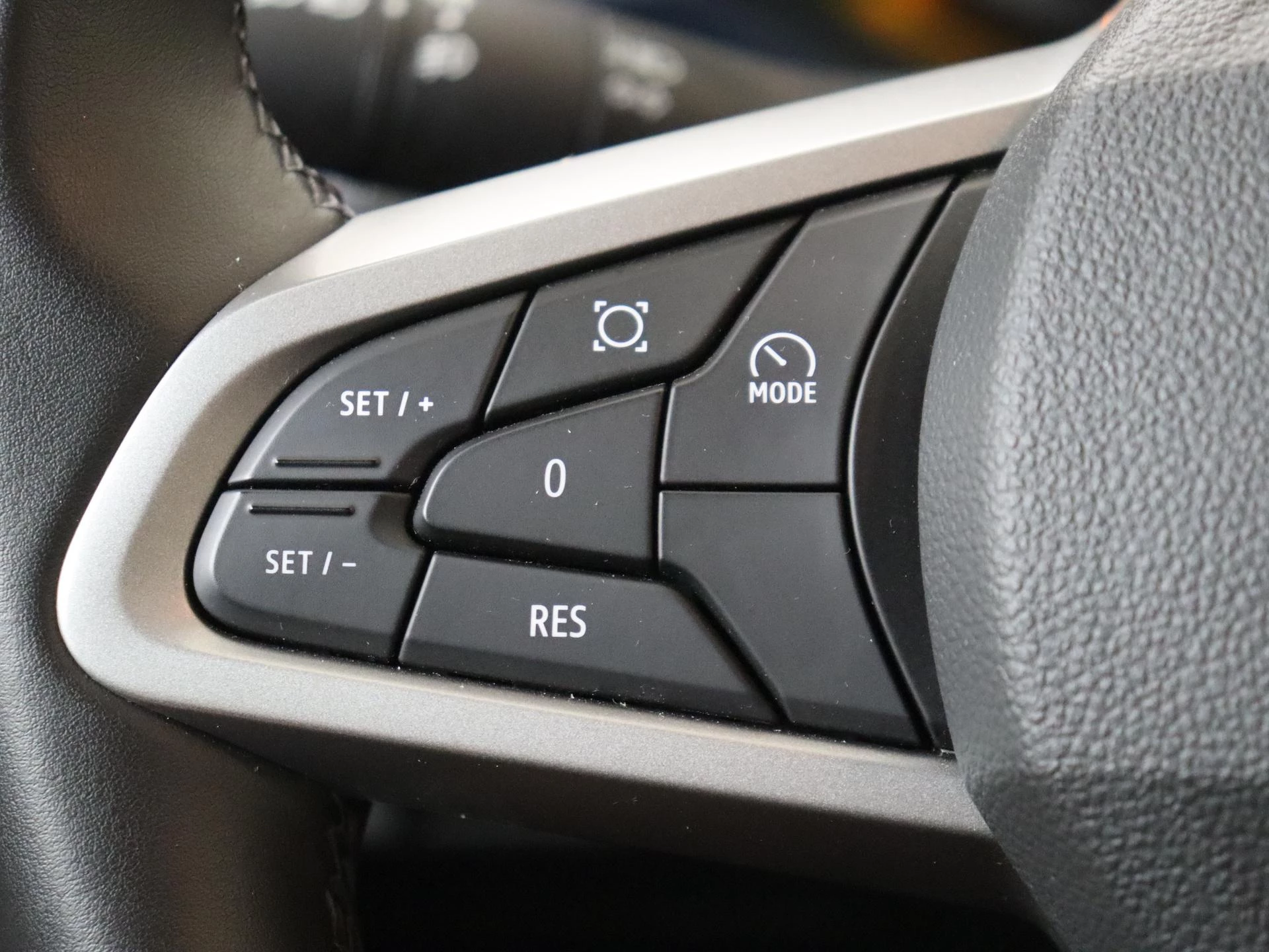 Dacia-Duster-image-12