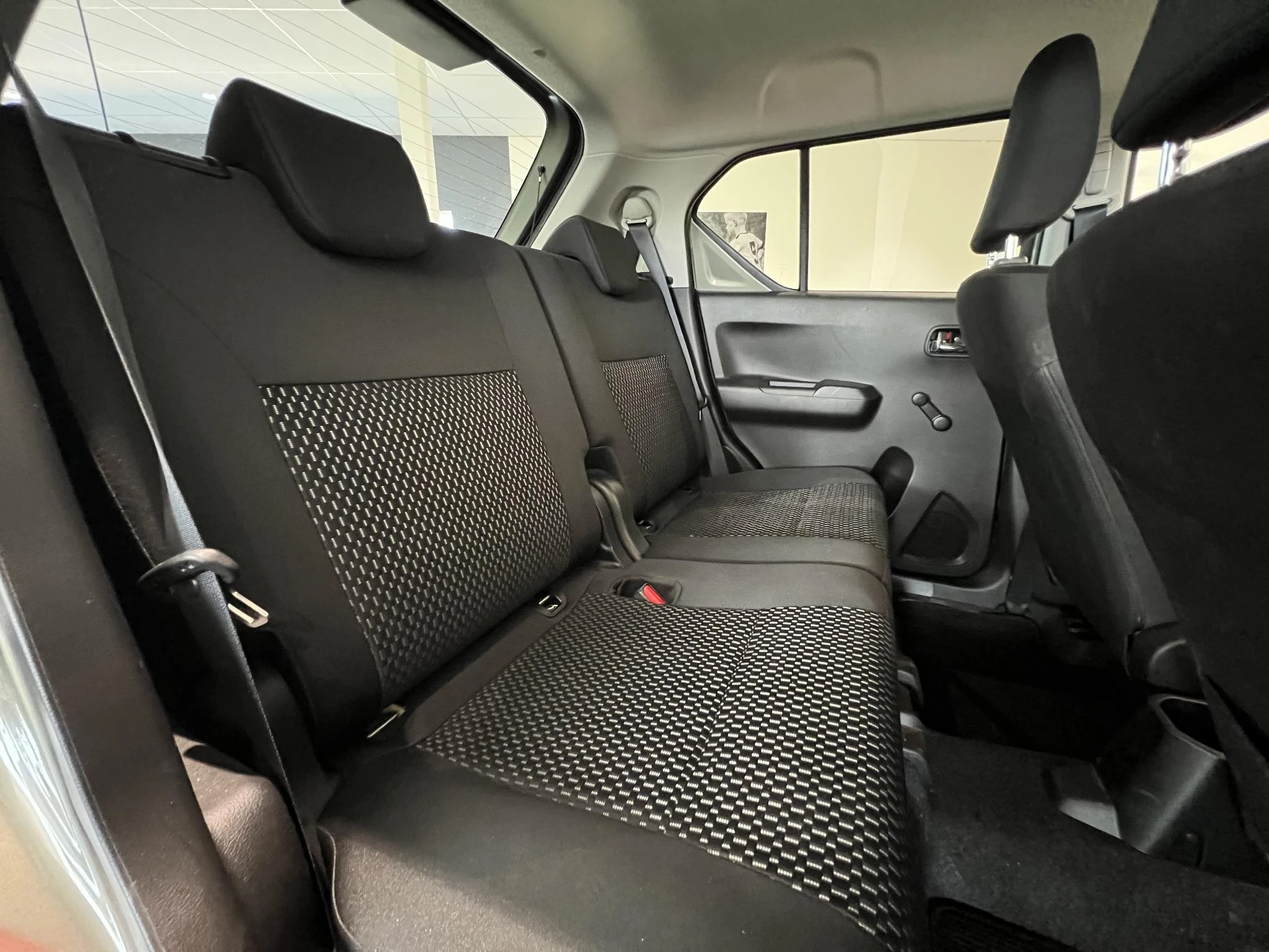 Suzuki-Ignis-image-11