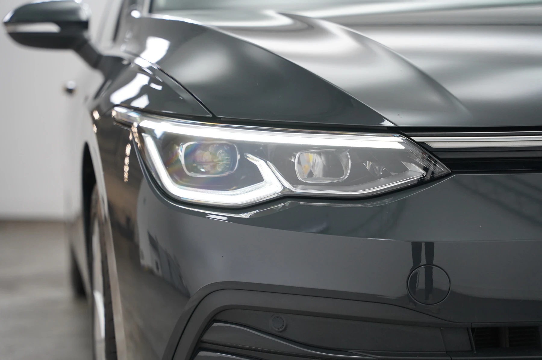 Volkswagen-Golf-image-36