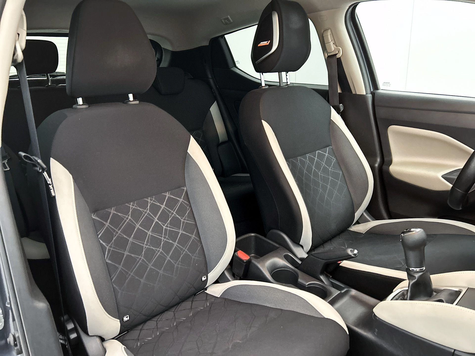 Nissan-Micra-image-29