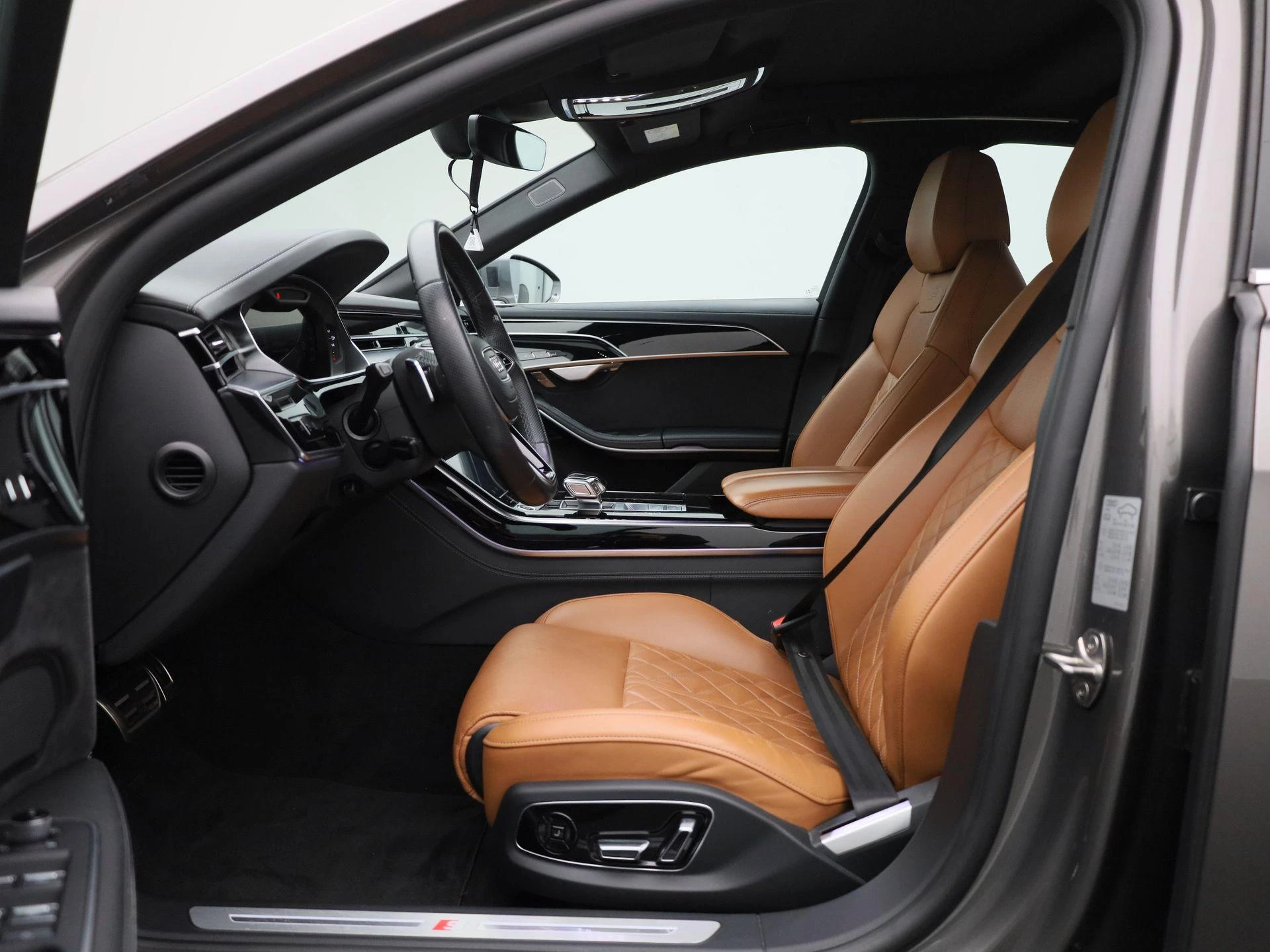 Audi A8 60 TFSI e quattro