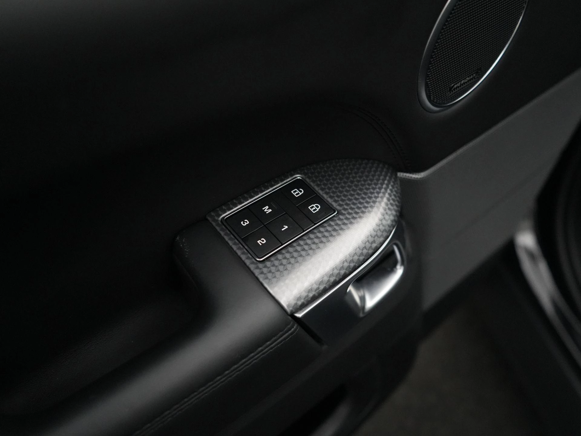 Land Rover-Range Rover Sport-image-34