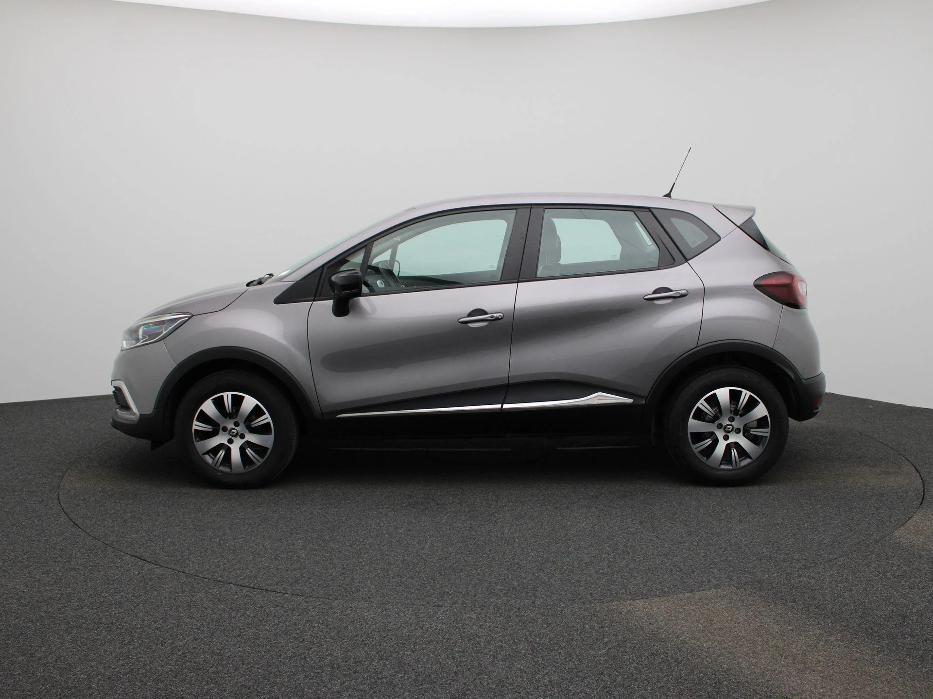Renault-Captur-image-3