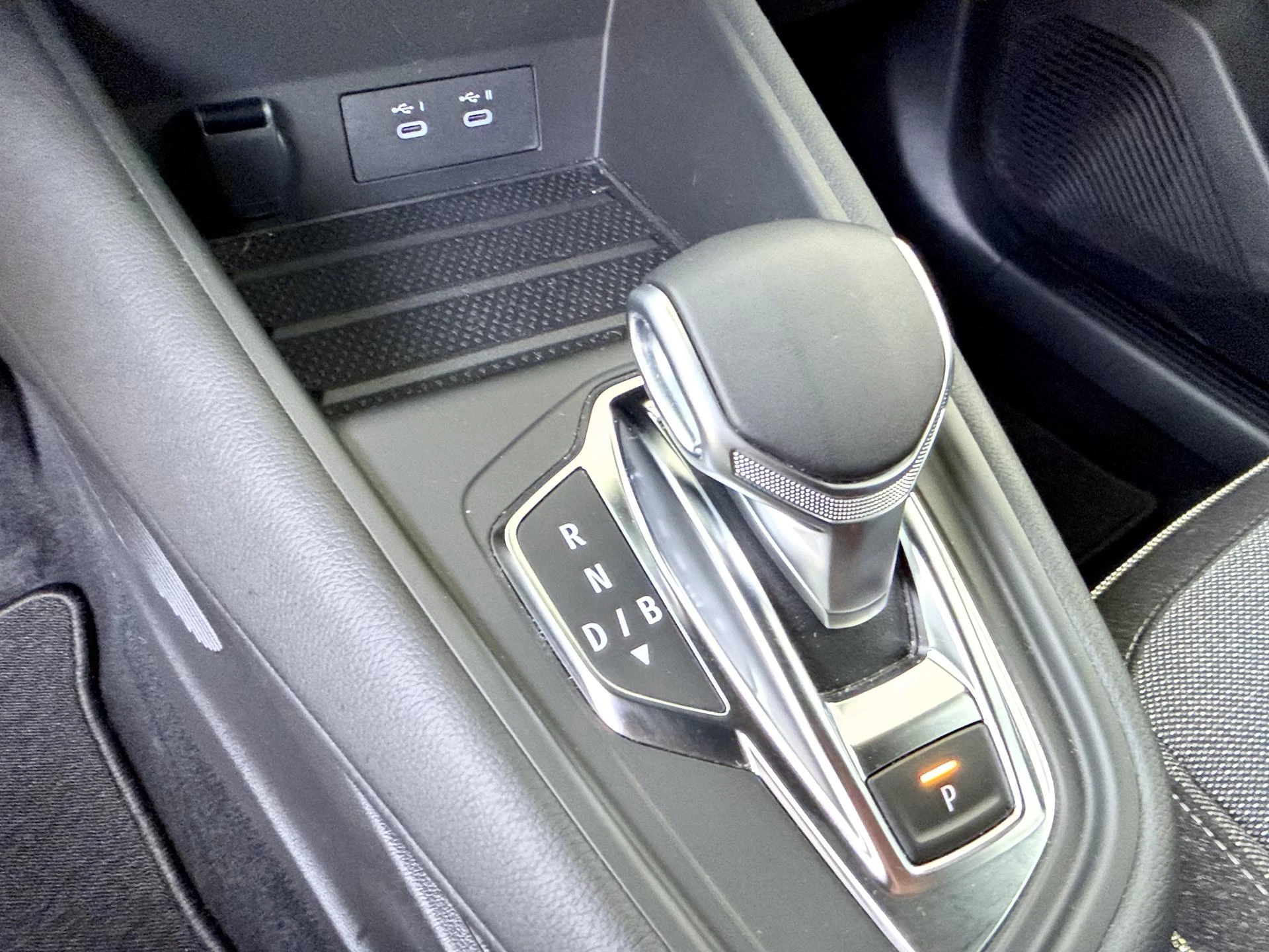 Renault-Captur-image-13