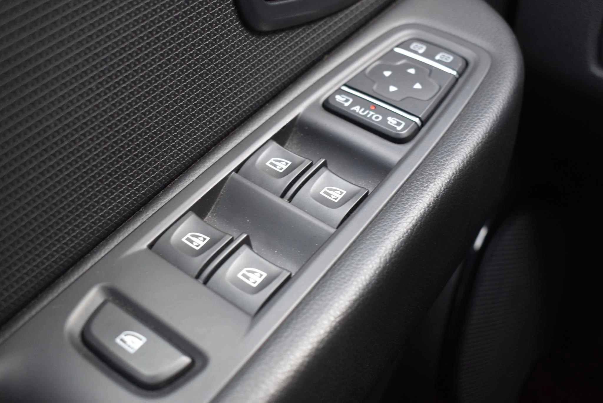 Renault-Clio-image-14