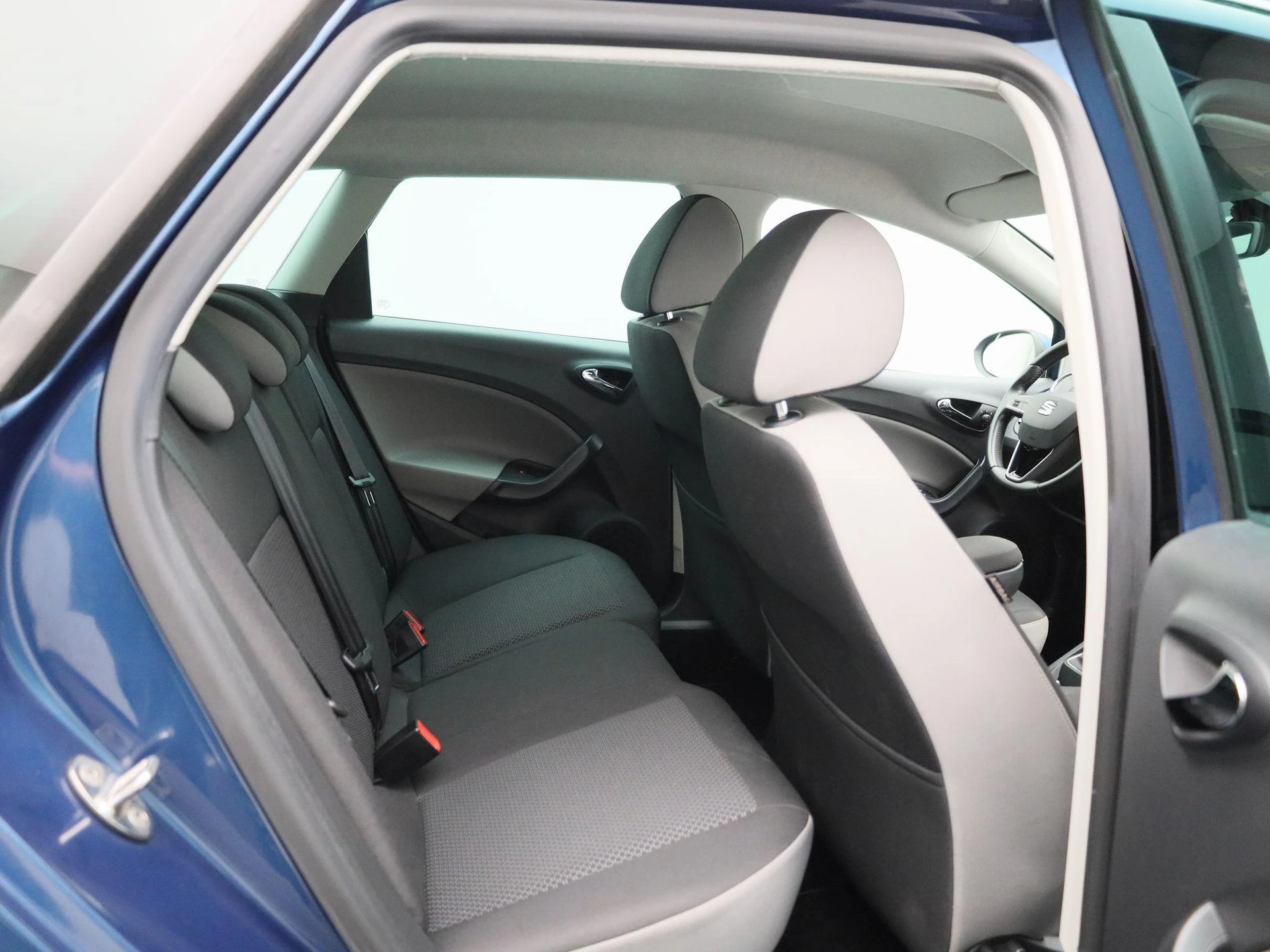 SEAT-Ibiza-image-31