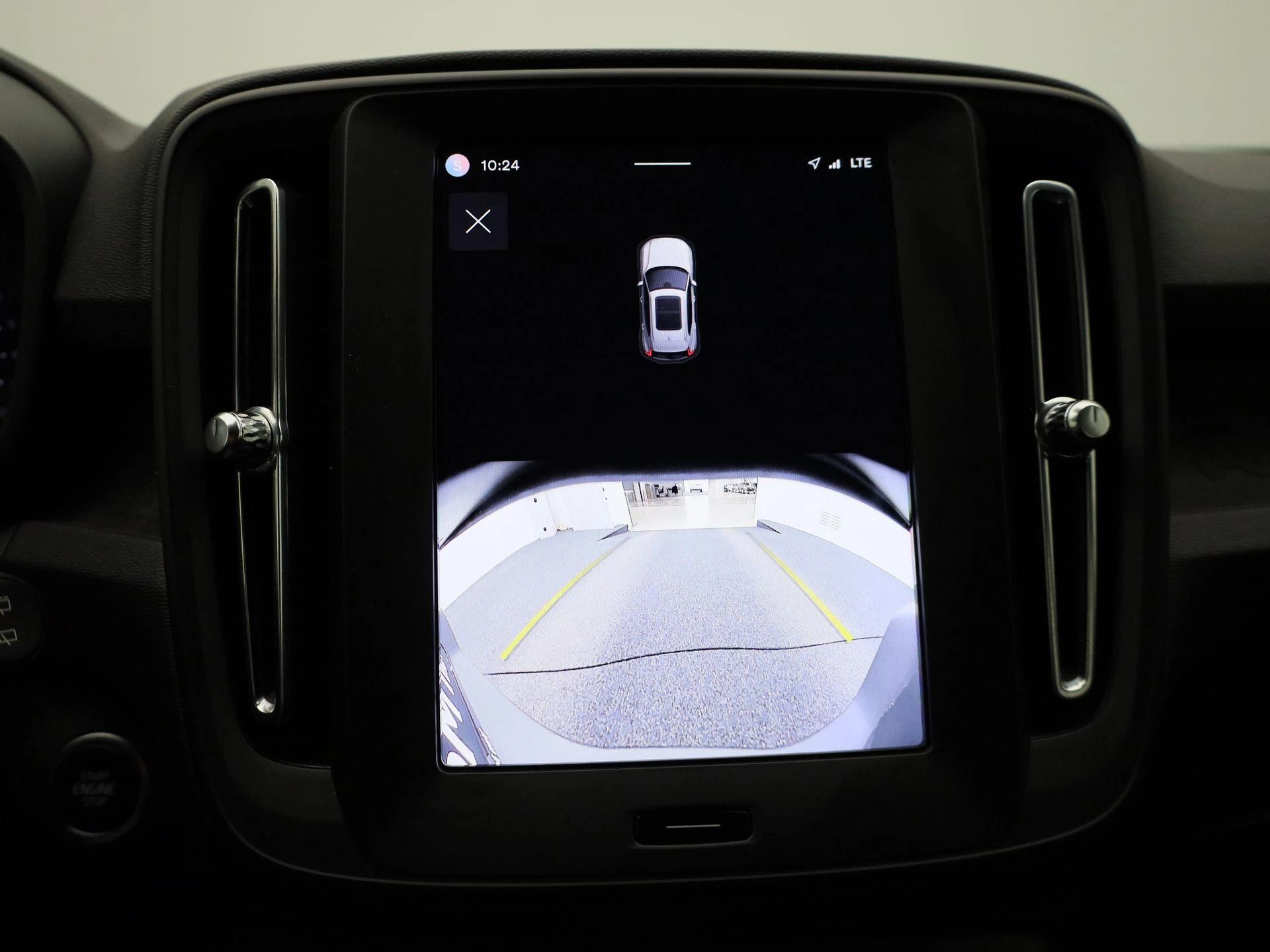Volvo XC40 B3 Essential DCT