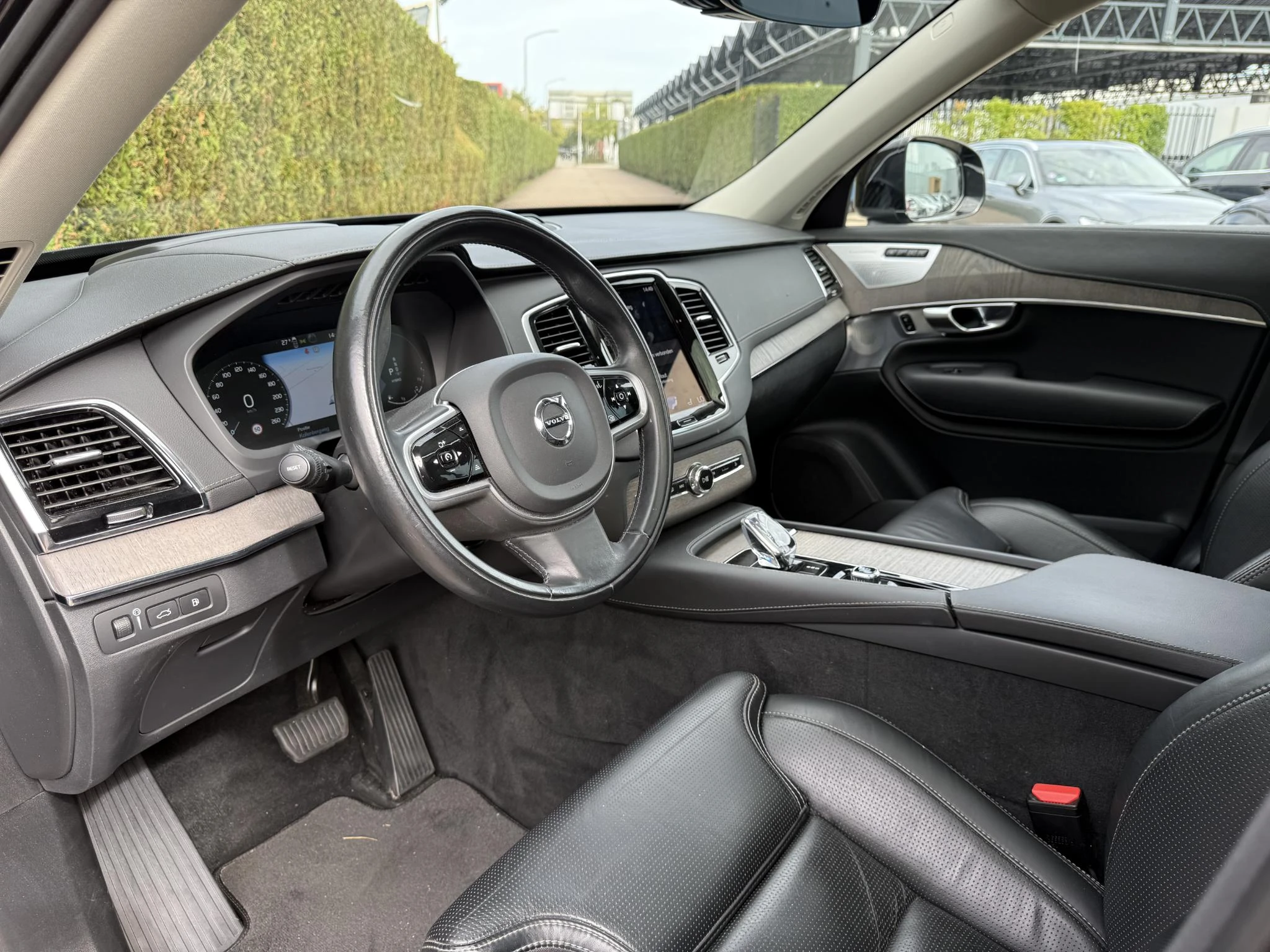 Volvo-XC90-image-20