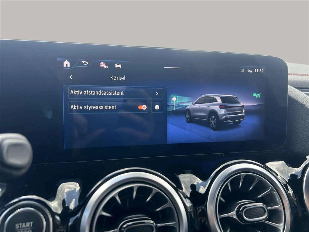 Mercedes-Benz-EQA-image-17