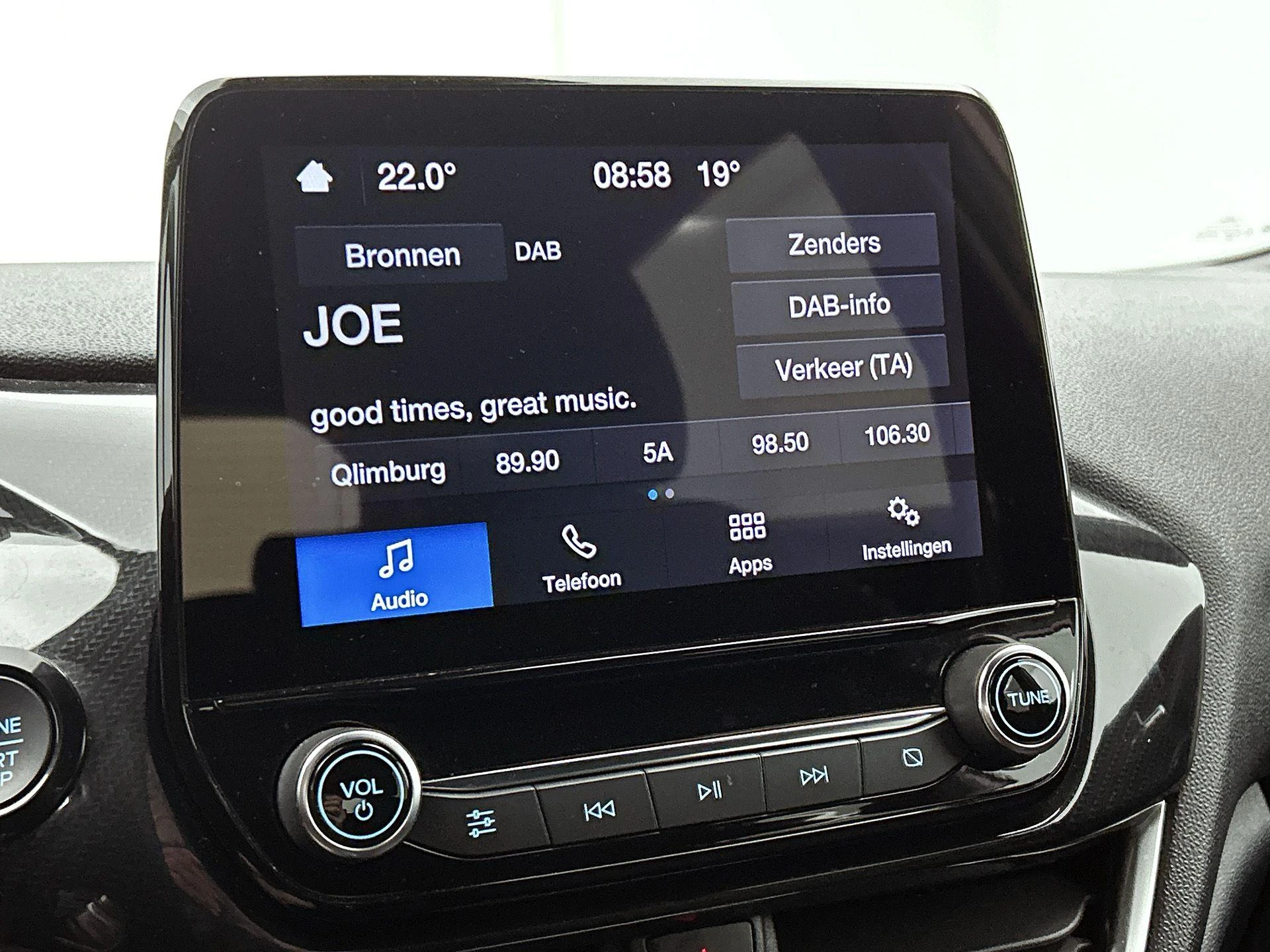 Ford Fiesta 1.0 EcoBoost Hybrid ST-Line X