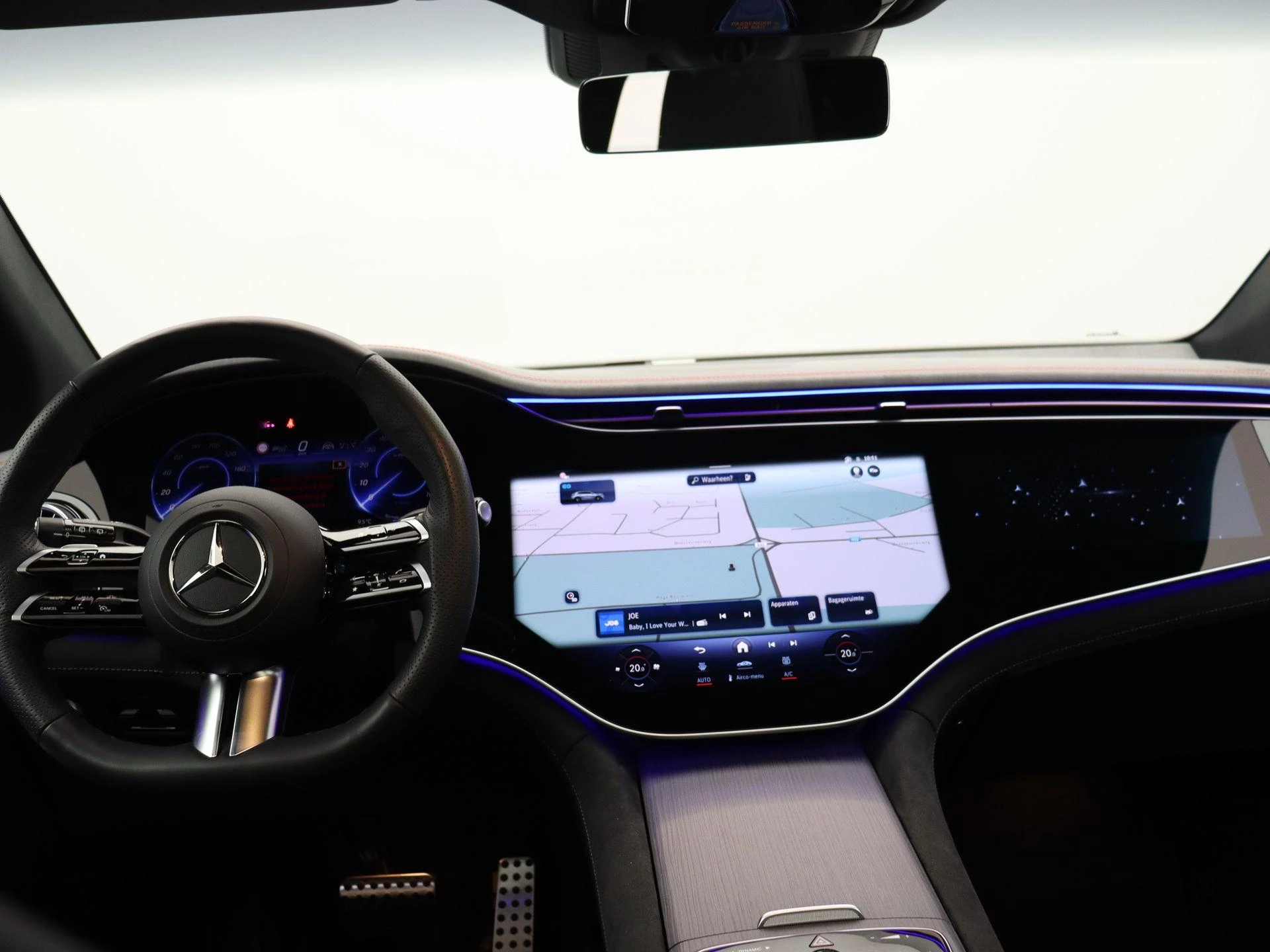 Mercedes-Benz EQE SUV 350+ Star Edition + PANO DAK + DIGITAL LIGHT + LEDER + HYPERSCREEN +